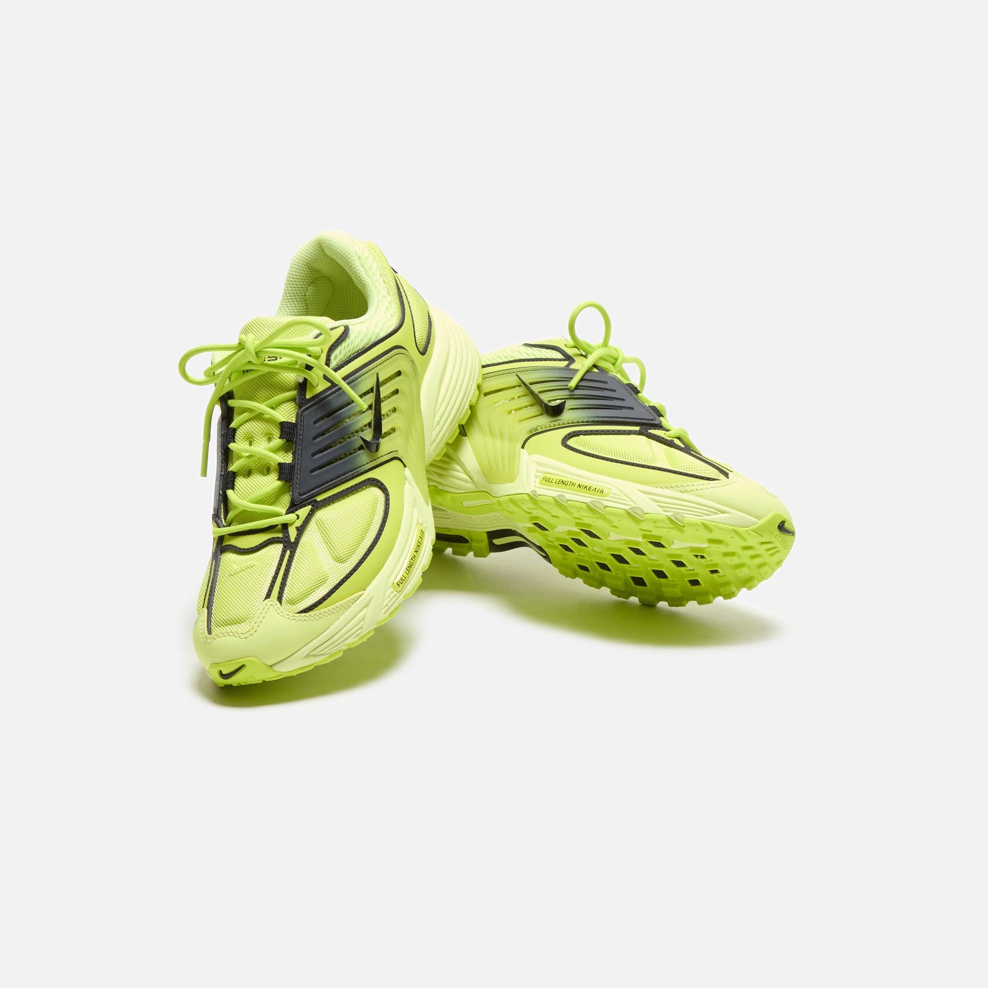 Nike Air Pegasus Wave - Light Lemon Twist / Black / Cyber Male Product Image