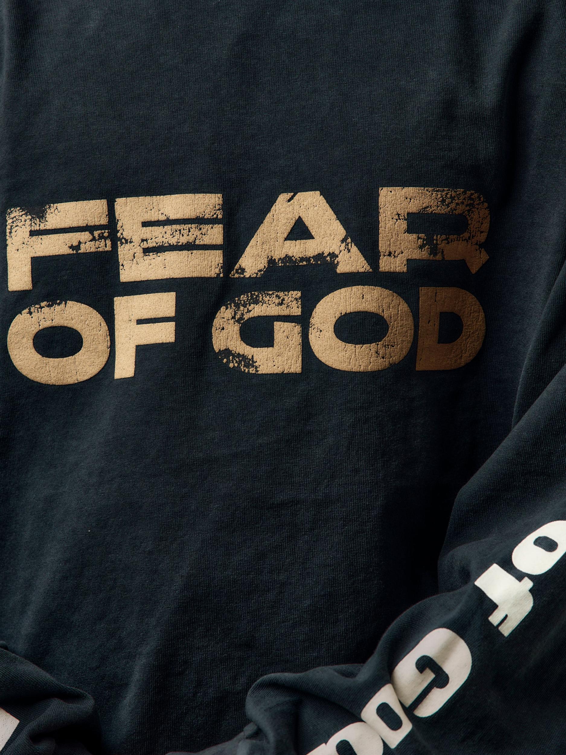 RELAXED  "FEAR OF GOD" LS TEE Product Image