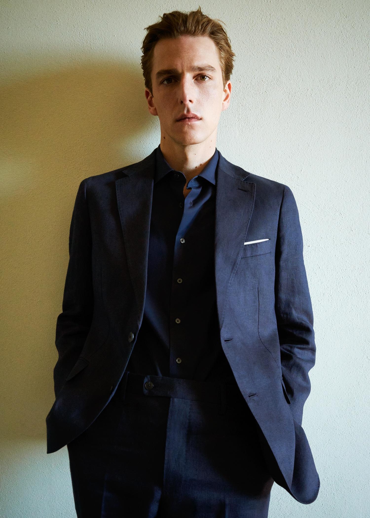 Amalfi 100% linen slim-fit suit blazer - Men | MANGO USA Product Image