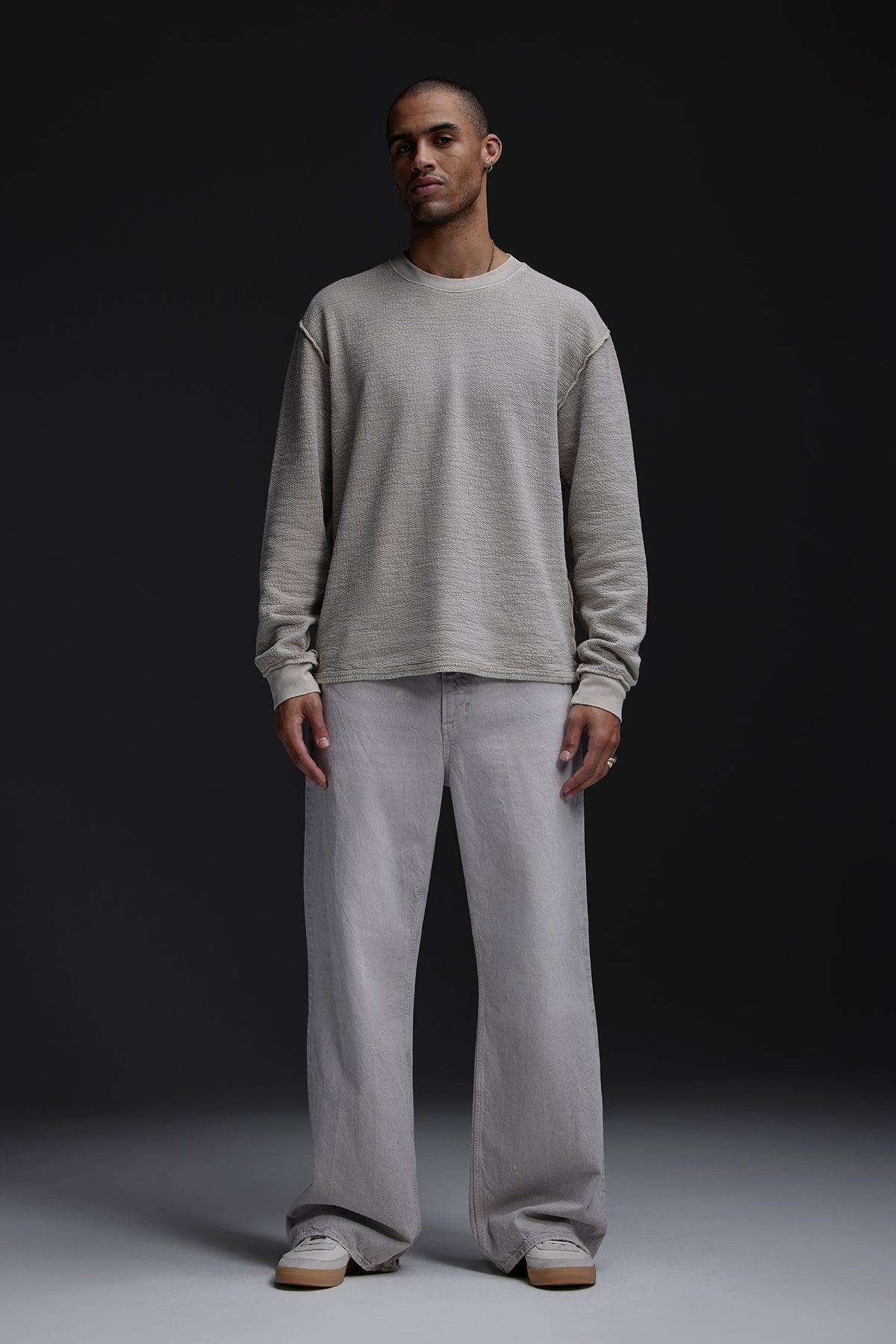 Long Sleeve Tee Male Product Image