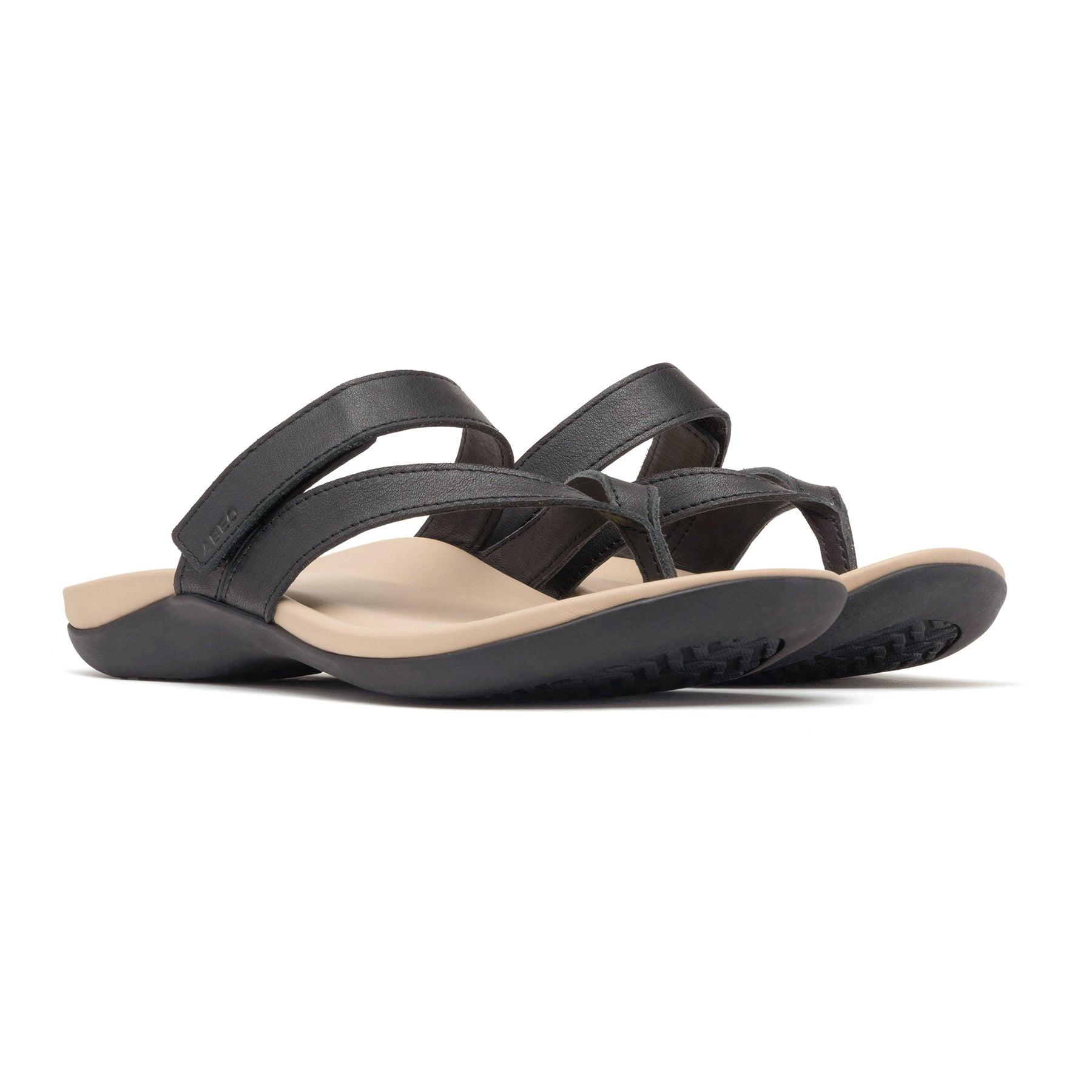 Oasis Thong Sandal Female Product Image