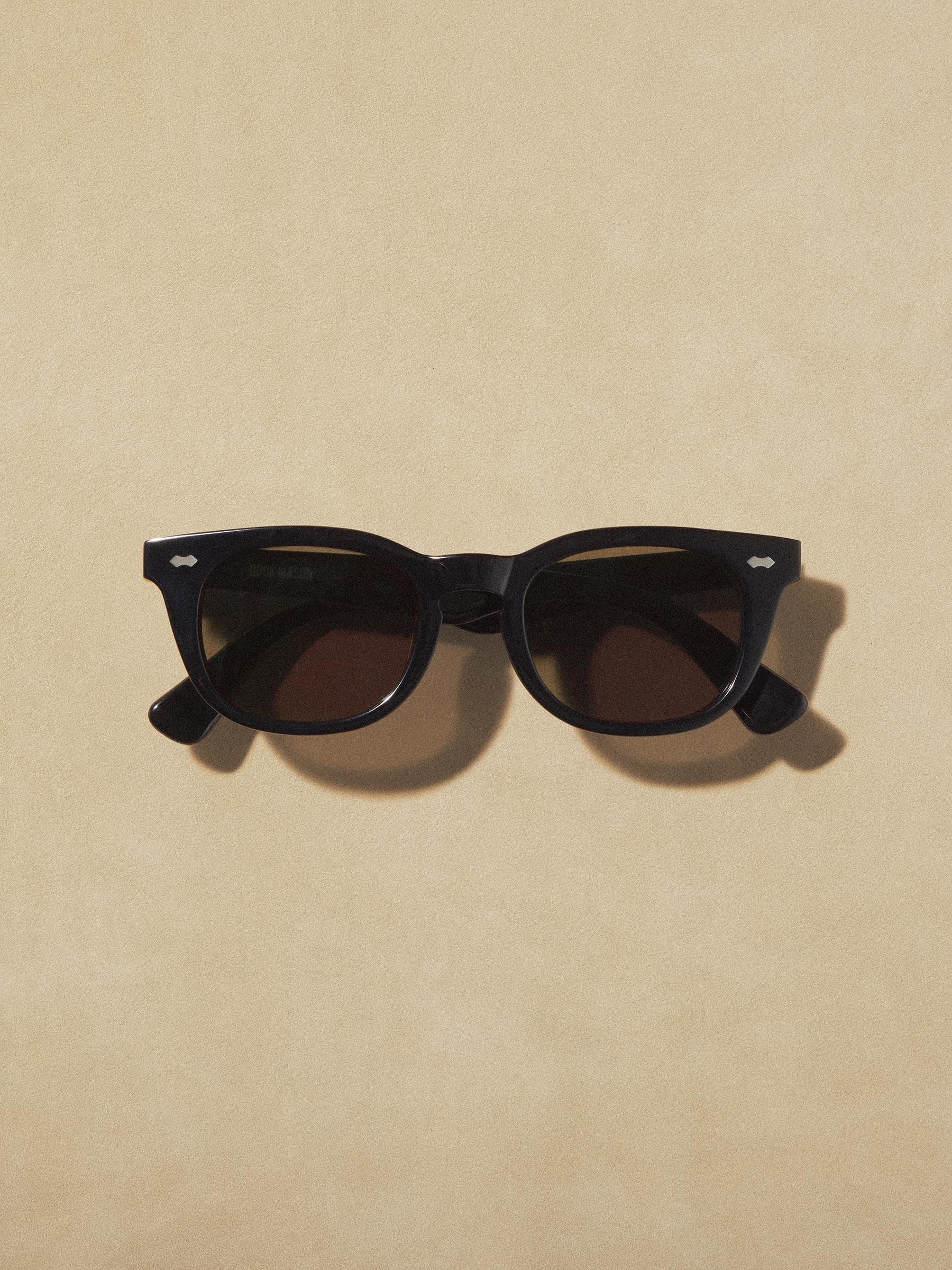 Honey / G15 Monk Sunglasses Product Image