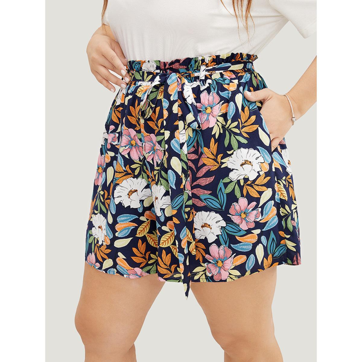 Plus Size Tropical Print Paperbag Waist Pocket Belt Shorts Women Indigo Vacation Elastic Waist Loose Dailywear Shorts BloomChic 18-20/2X Product Image
