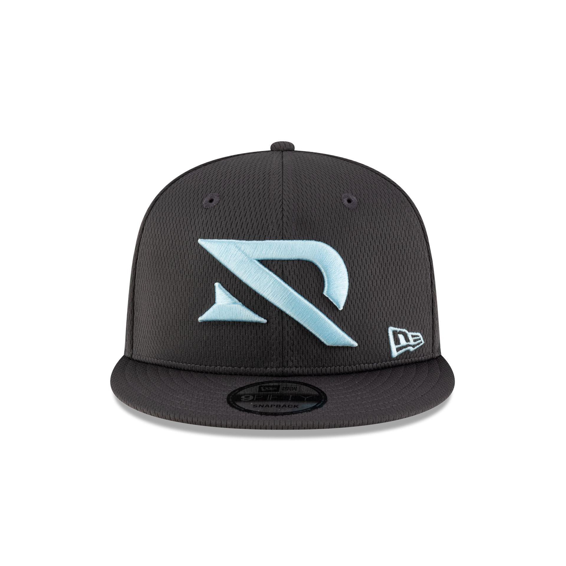Arlington Renegades Gray 9FIFTY Snapback Hat Male Product Image