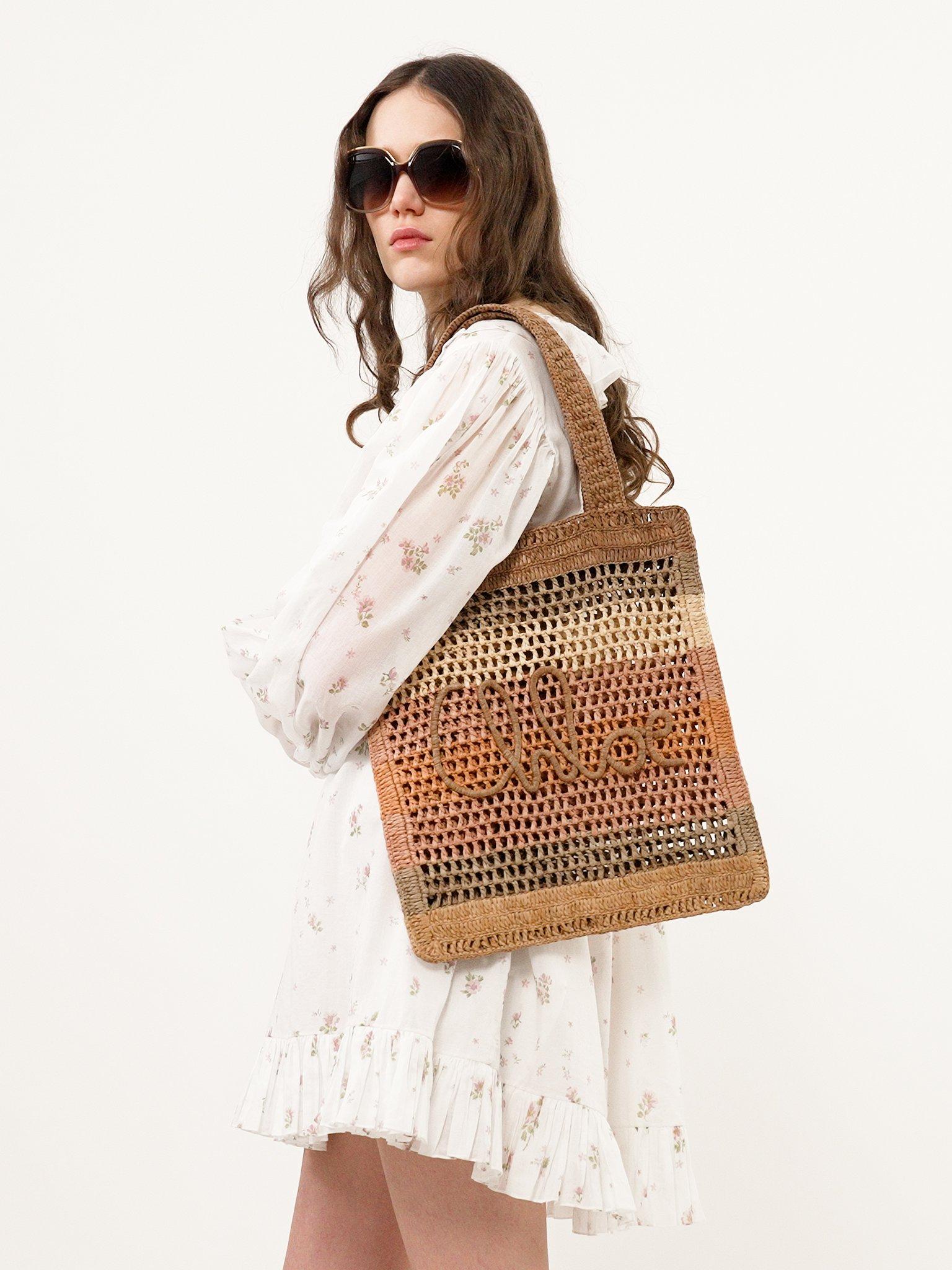 Summer Banana tote bag in raffia Product Image