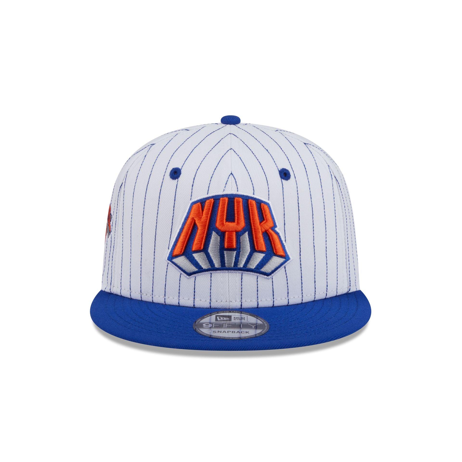New York Knicks Deceptor Pinstripe 9FIFTY Snapback Hat Male Product Image