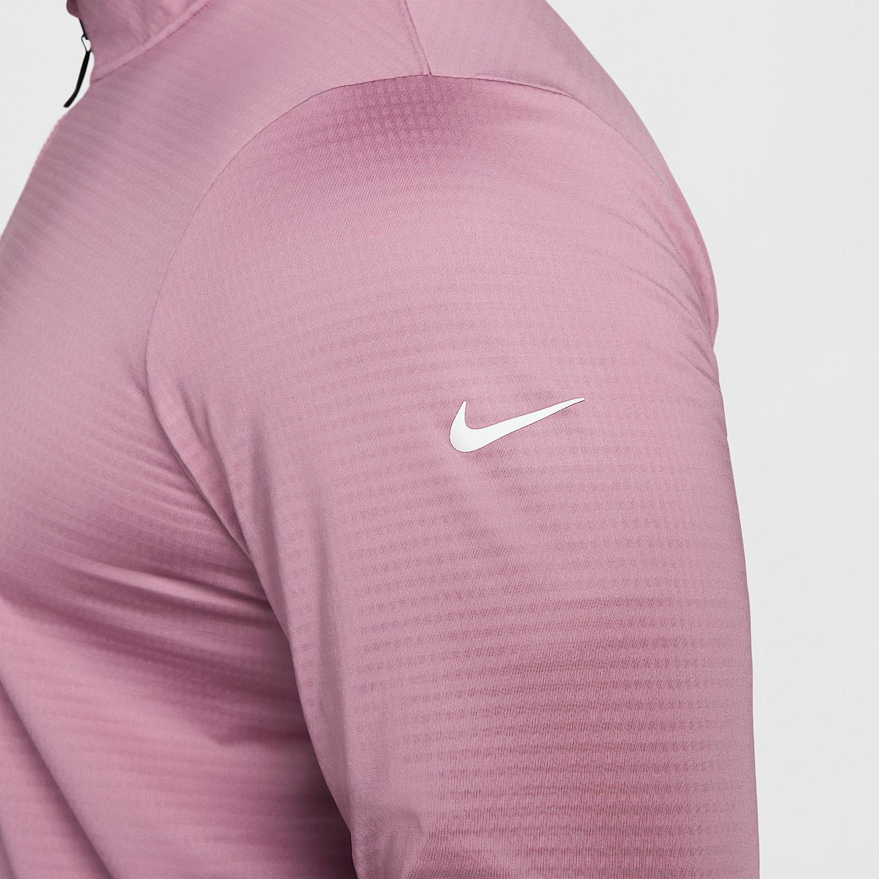 Nike Victory Men's Dri-FIT 1/2-Zip Golf Top Product Image