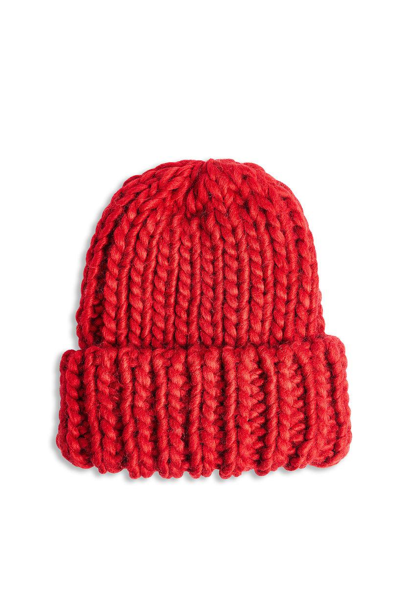Chunky Knitted Beanie Product Image