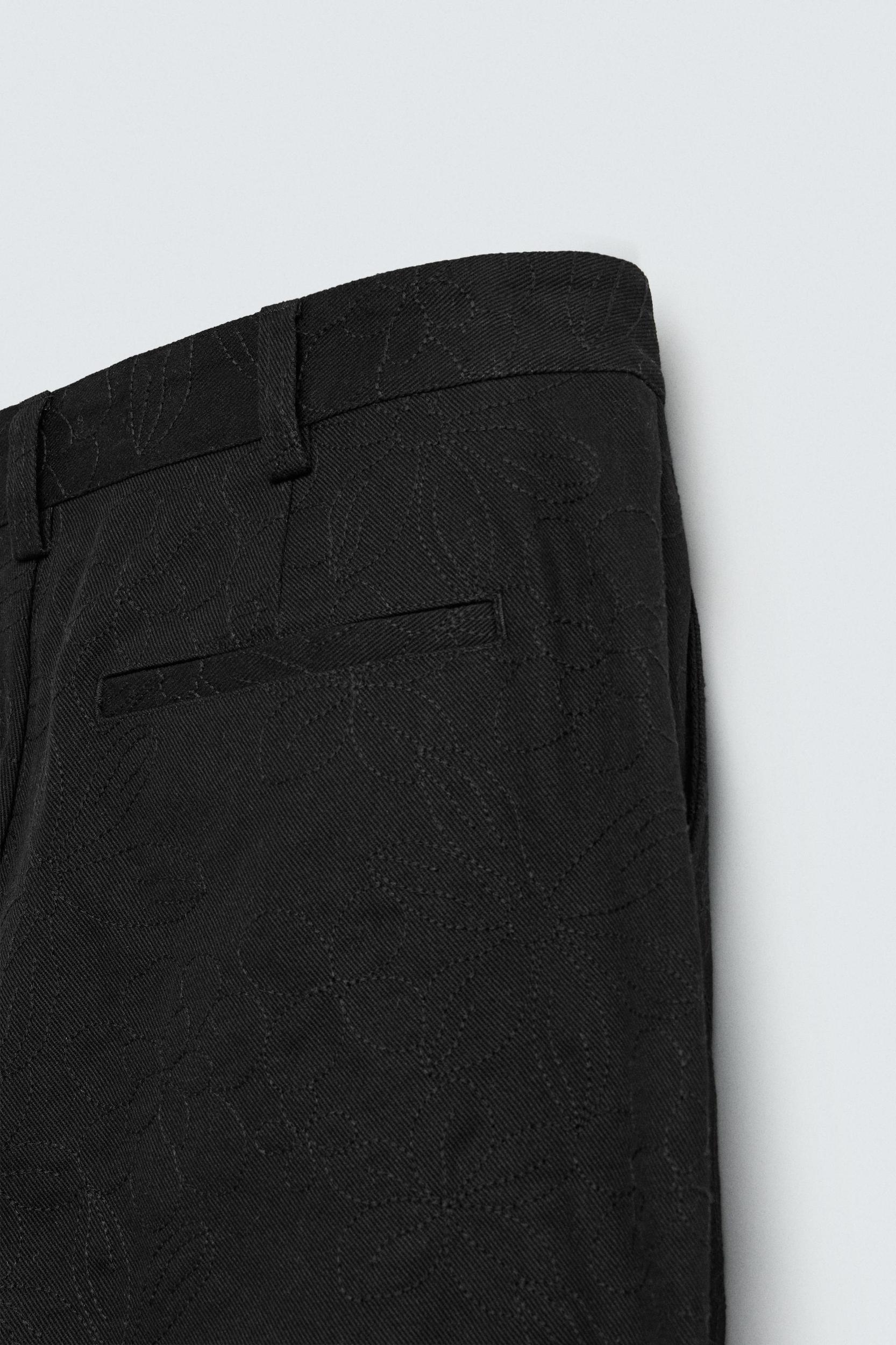 FLORAL EMBROIDERY PANTS Product Image