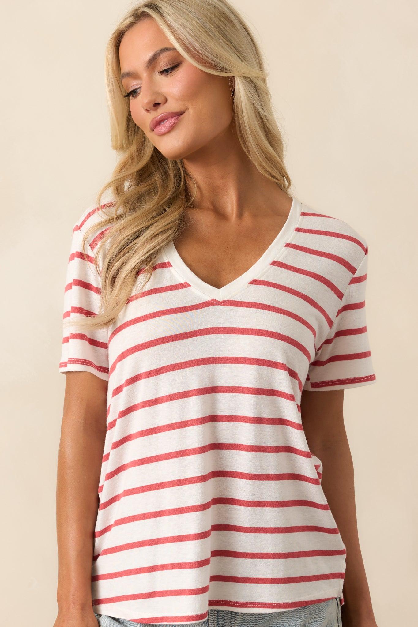 Comfort Zone Red Stripe Short Sleeve V-Neck Tee Product Image