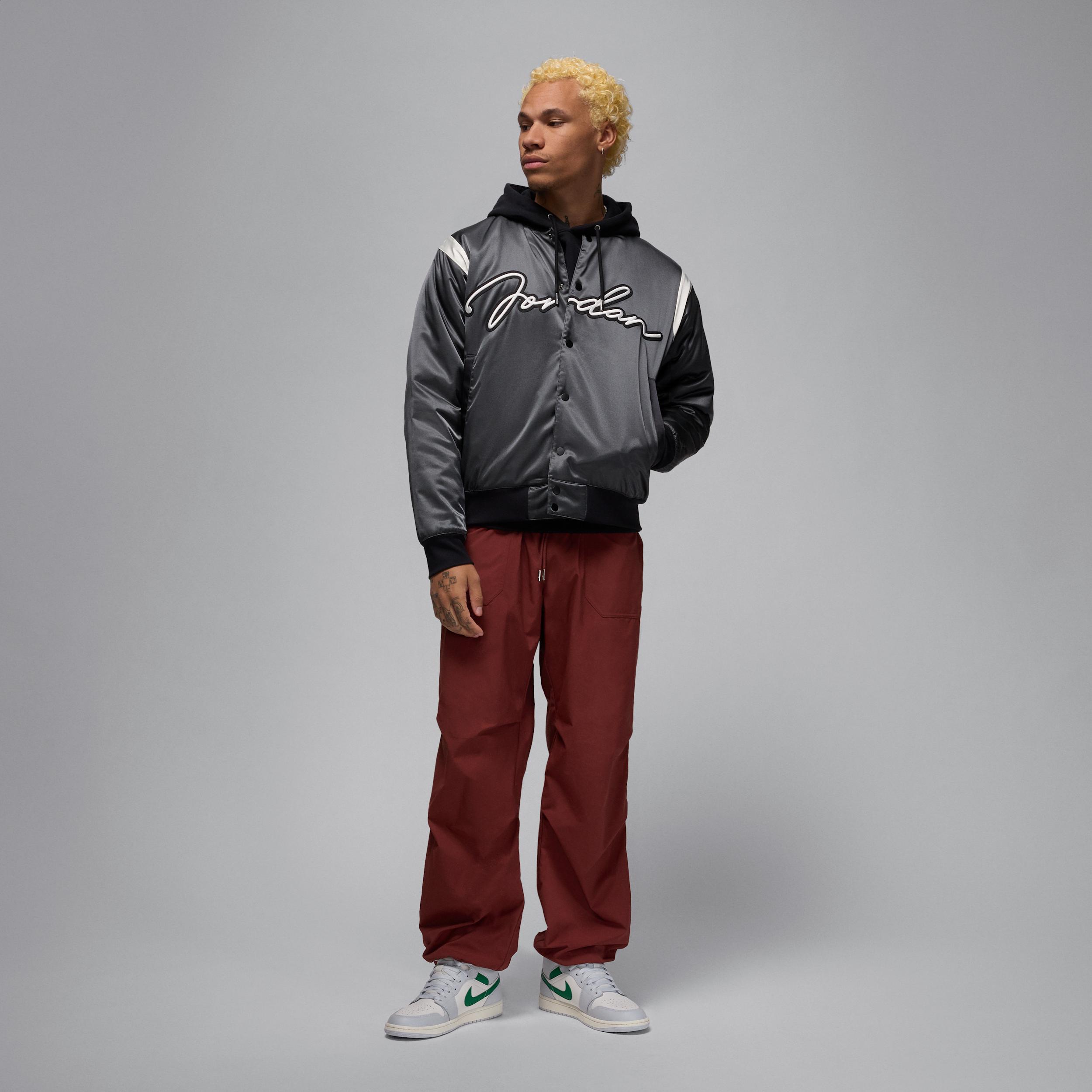 Mens Air Retro 1 Mid Casual Shoes Product Image