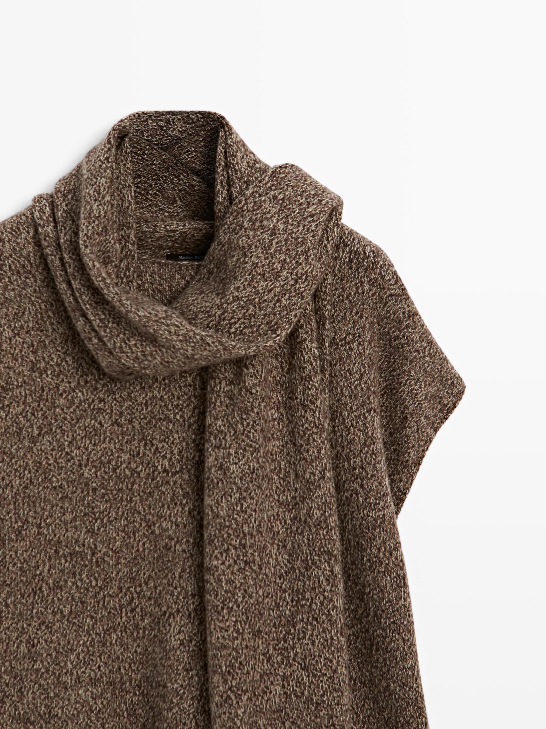 100% wool waistcoat with scarf detail Product Image