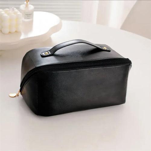 Multifunctional Large Capacity Travel Makeup Bag Product Image