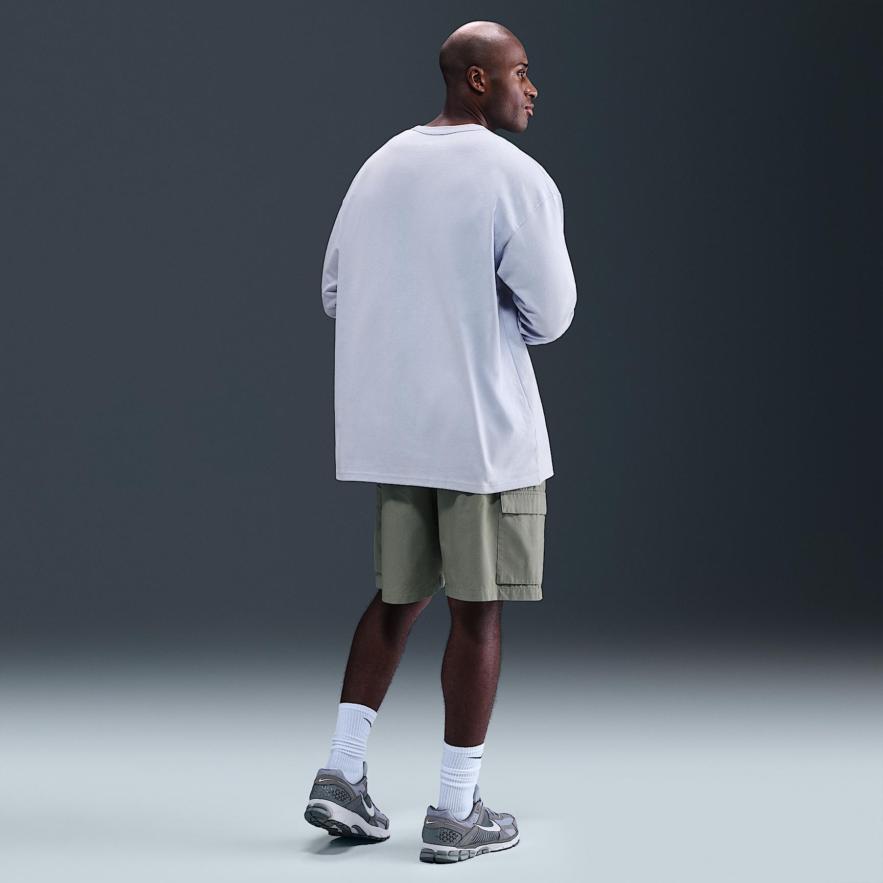 Men's Nike Sportswear Premium Essentials Long-Sleeve T-Shirt Product Image