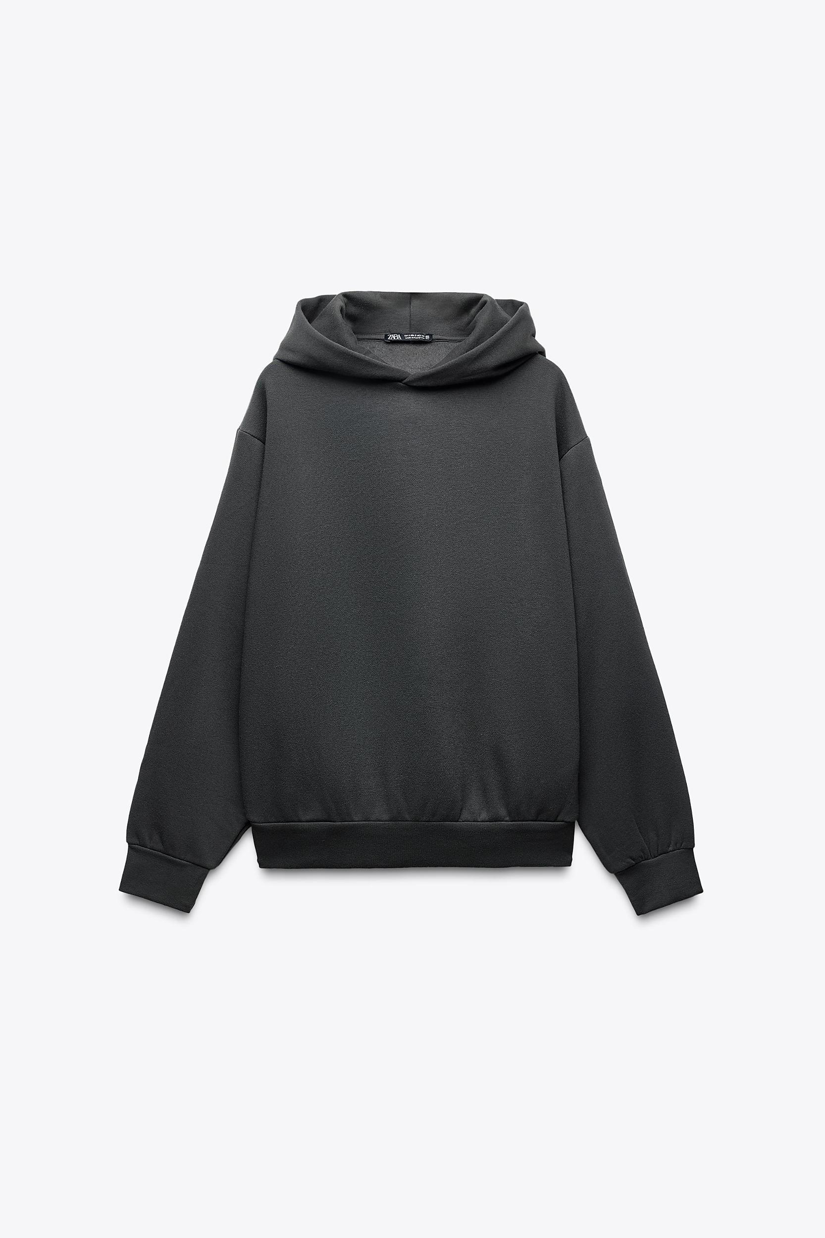 POCKETED HOODIE SWEATSHIRT Product Image