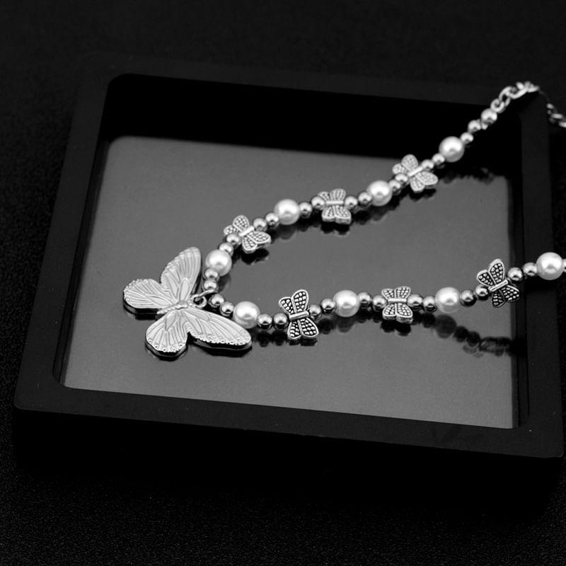 Butterfly Pendant Faux Pearl Beaded Necklace Product Image