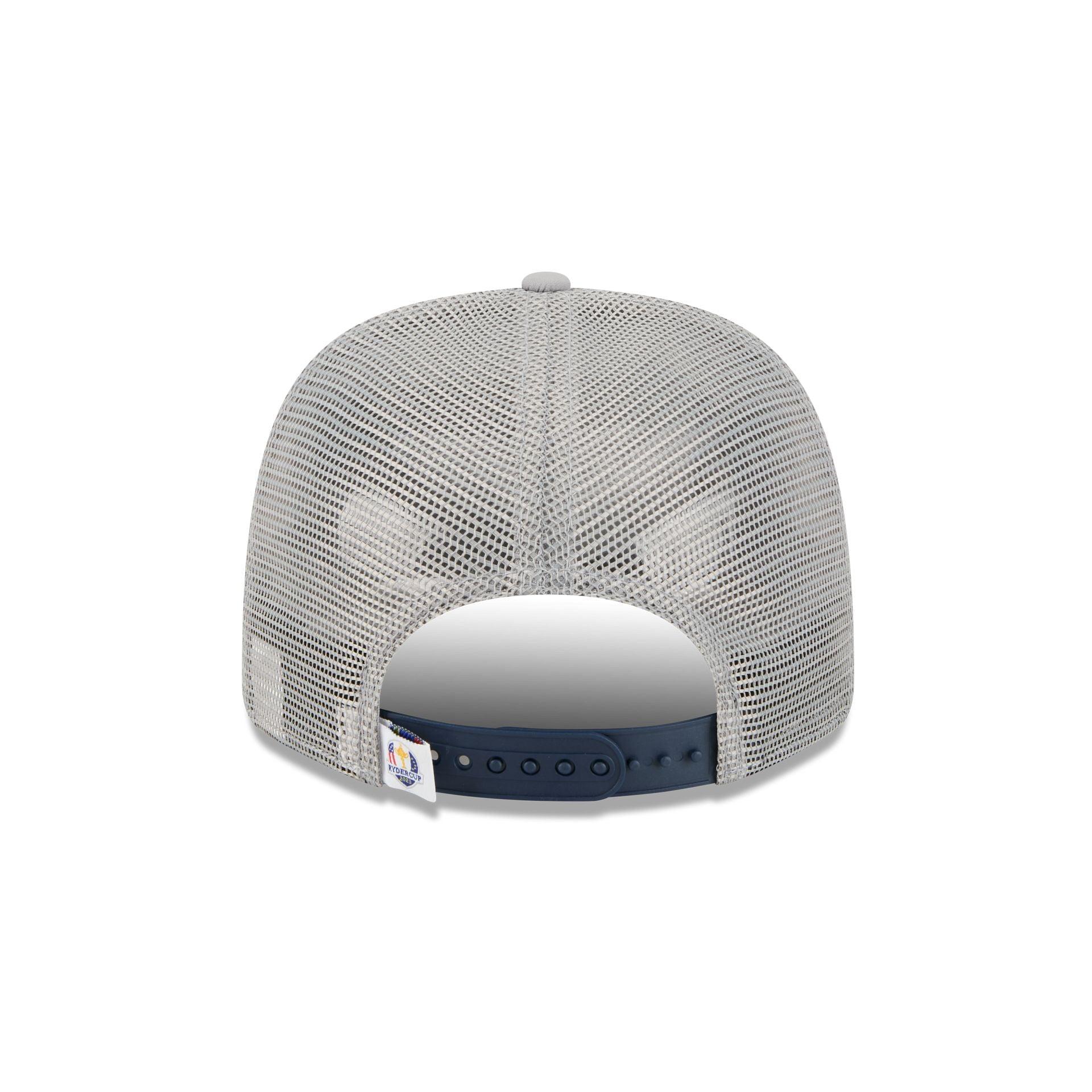 Atlanta Braves St. Patrick's Day 2025 9SEVENTY Stretch-Snap Hat Male Product Image