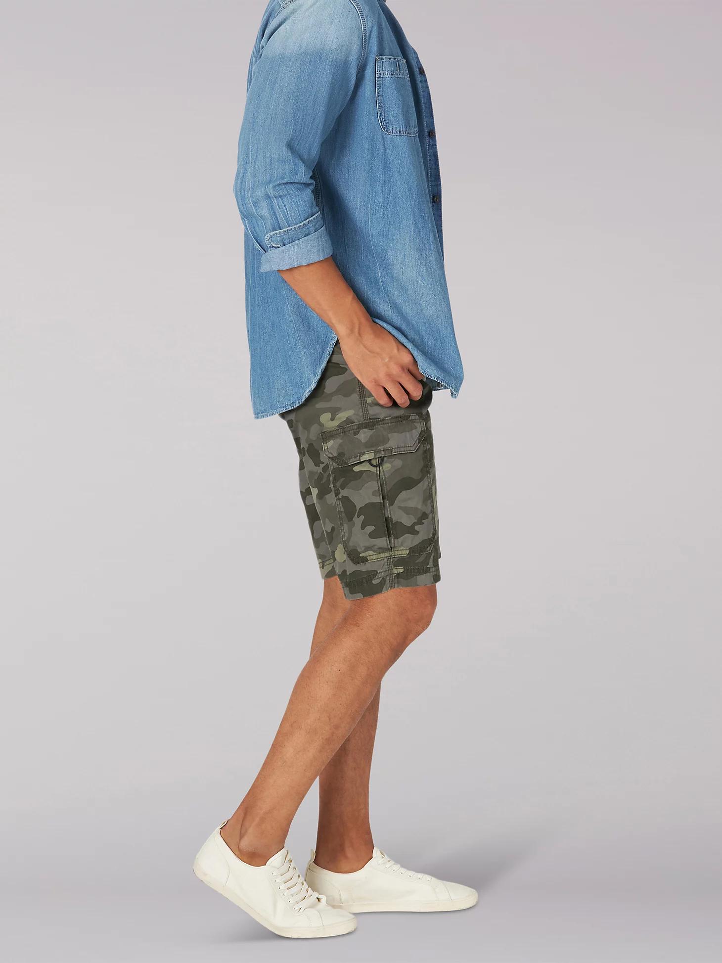Men's Extreme Motion Crossroad Cargo Short | Men's Shorts | Lee® Product Image
