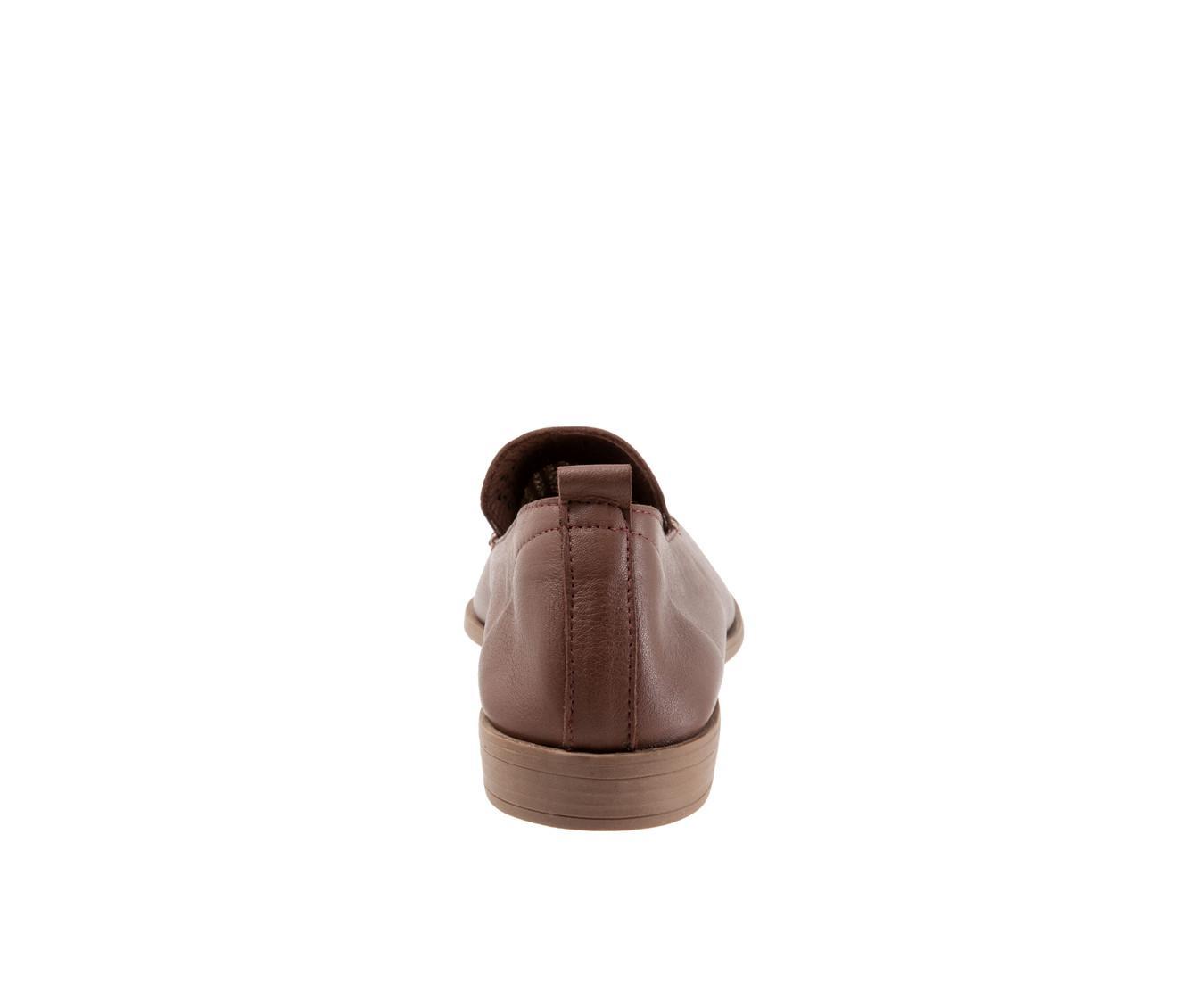 Men's Clarks Tilden Free Loafers Product Image