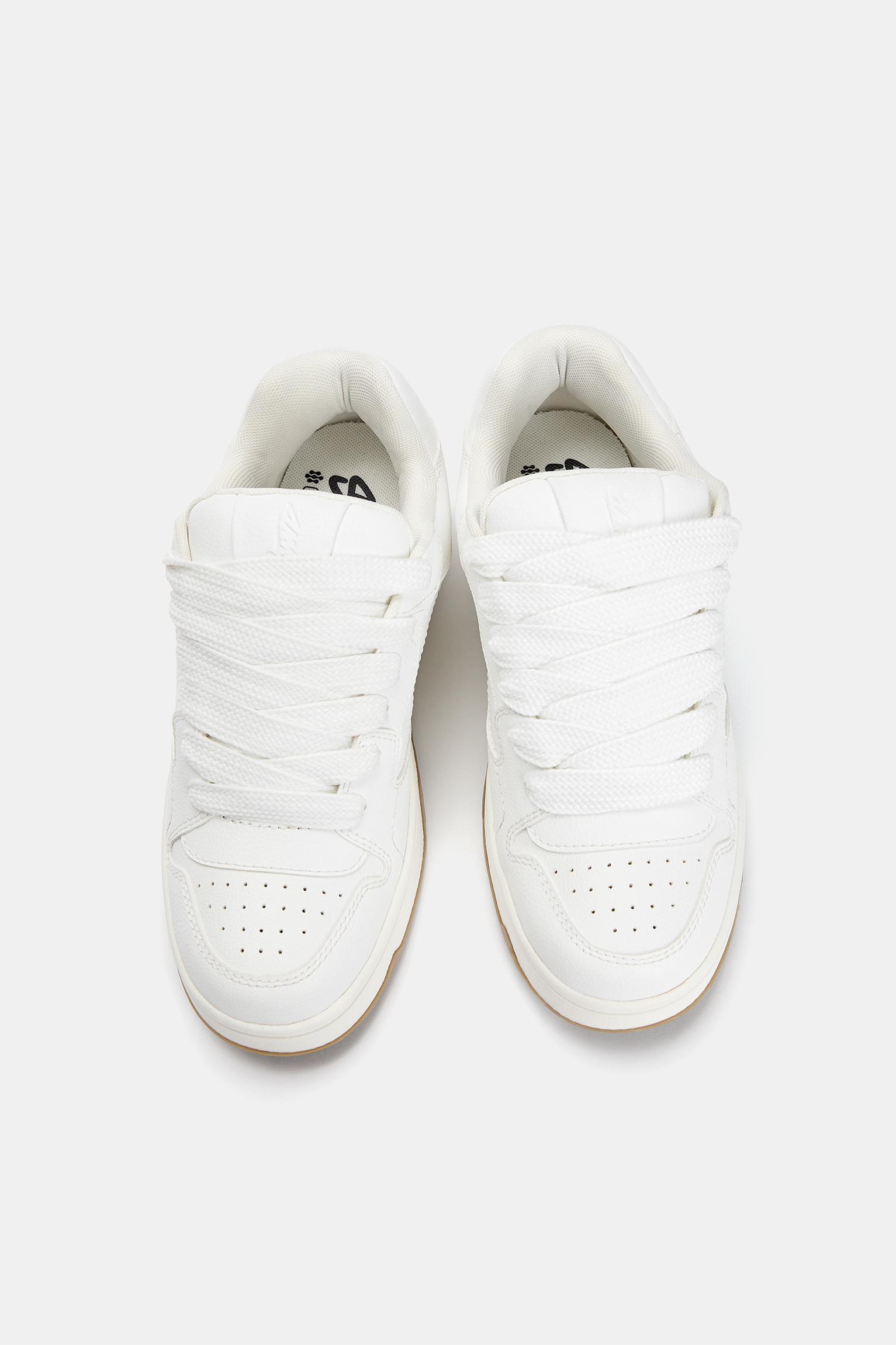 Skater sneakers Product Image