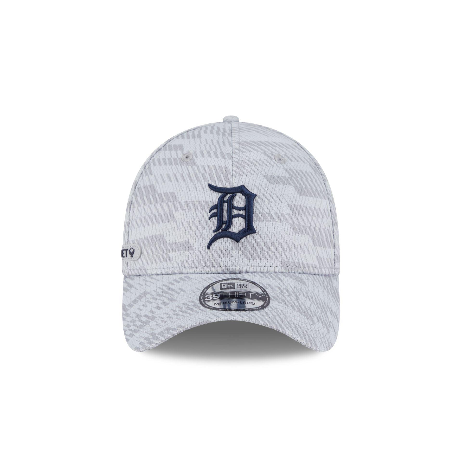 Detroit Tigers 2025 Clubhouse Gray 39THIRTY Stretch Fit Male Product Image