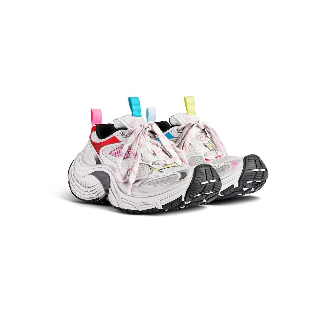 Women's 6xl Sneaker in White/pink/multicolored/black Product Image