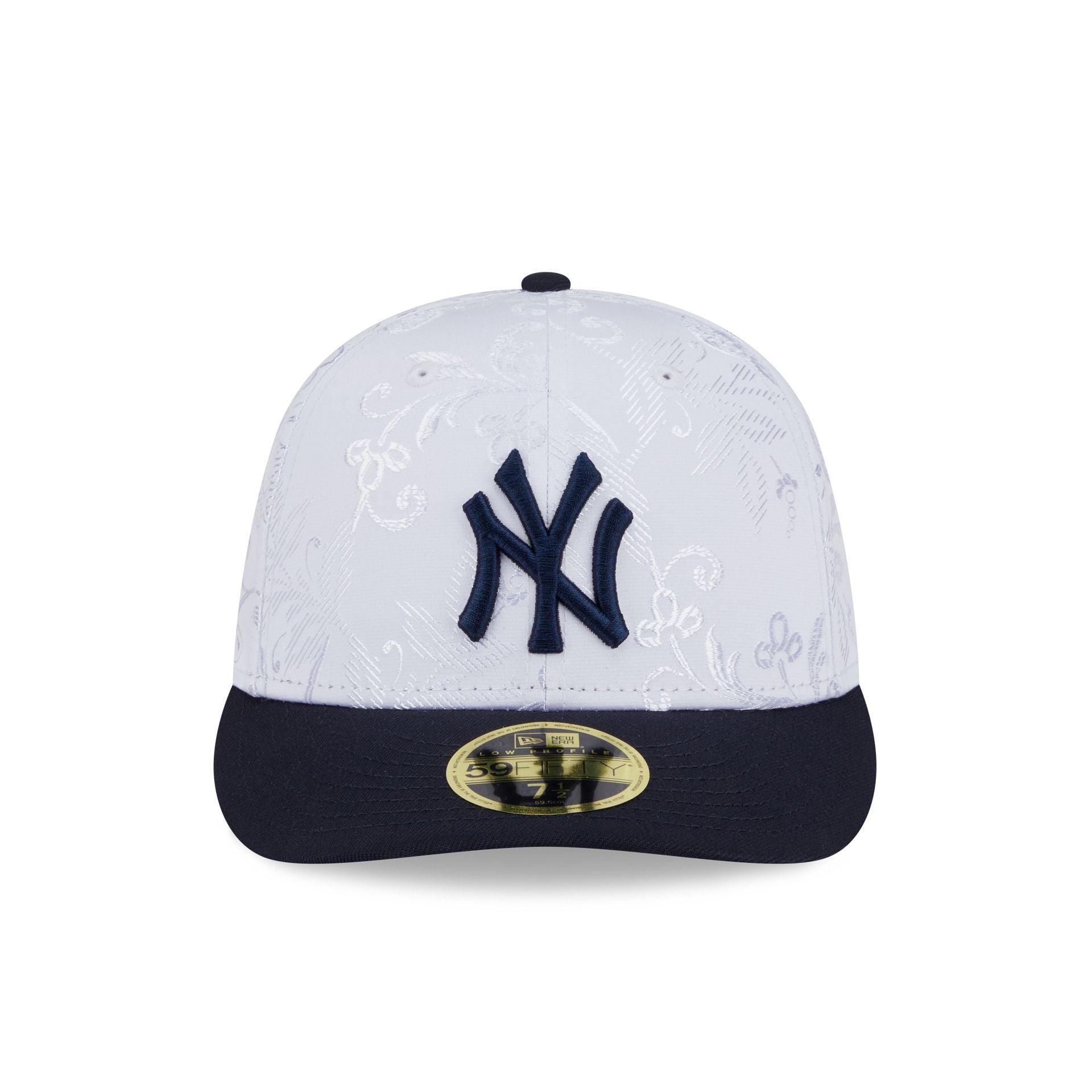 New York Yankees Floral Shine Low Profile 59FIFTY Fitted Hat Male Product Image