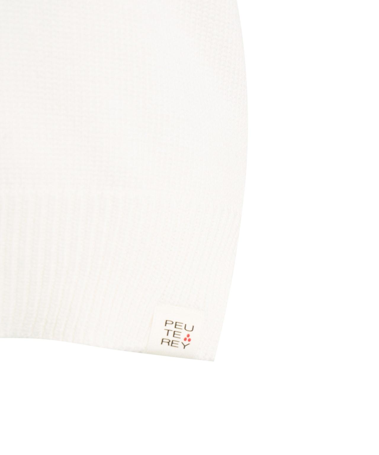 V-neck vest Product Image