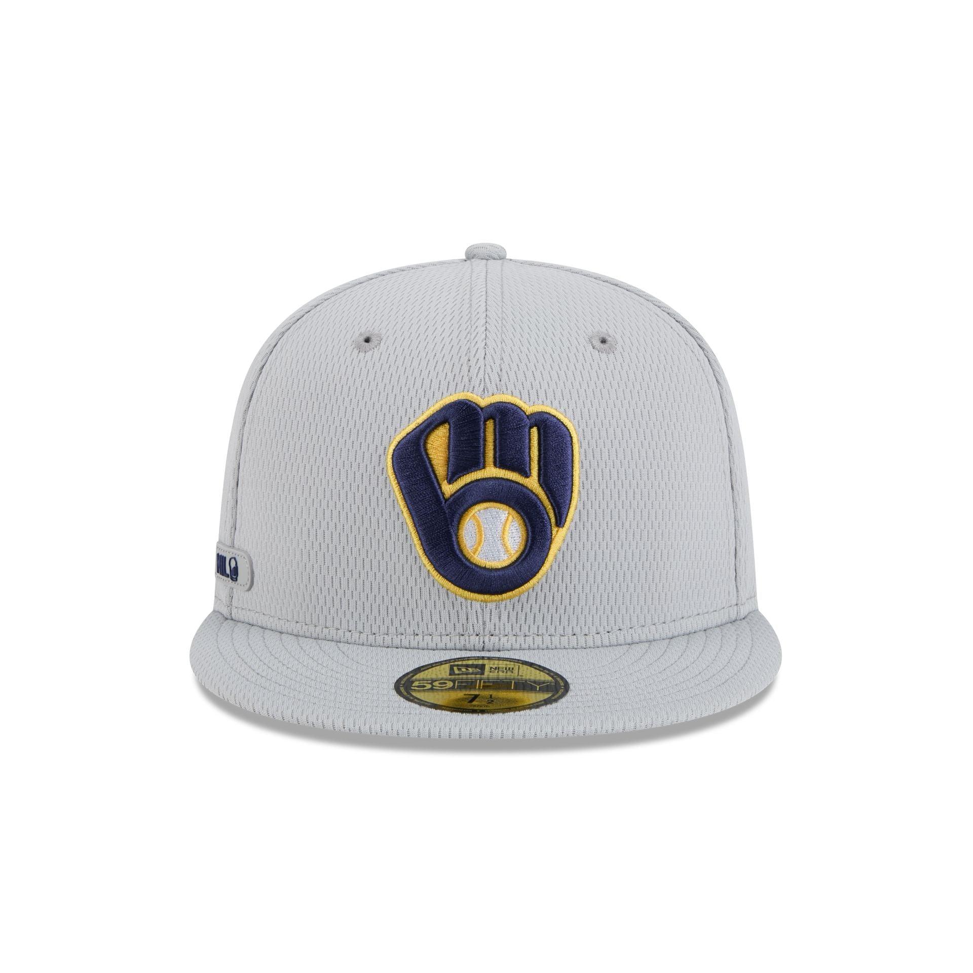 Milwaukee Brewers 2025 Clubhouse Gray 59FIFTY Fitted Hat Male Product Image
