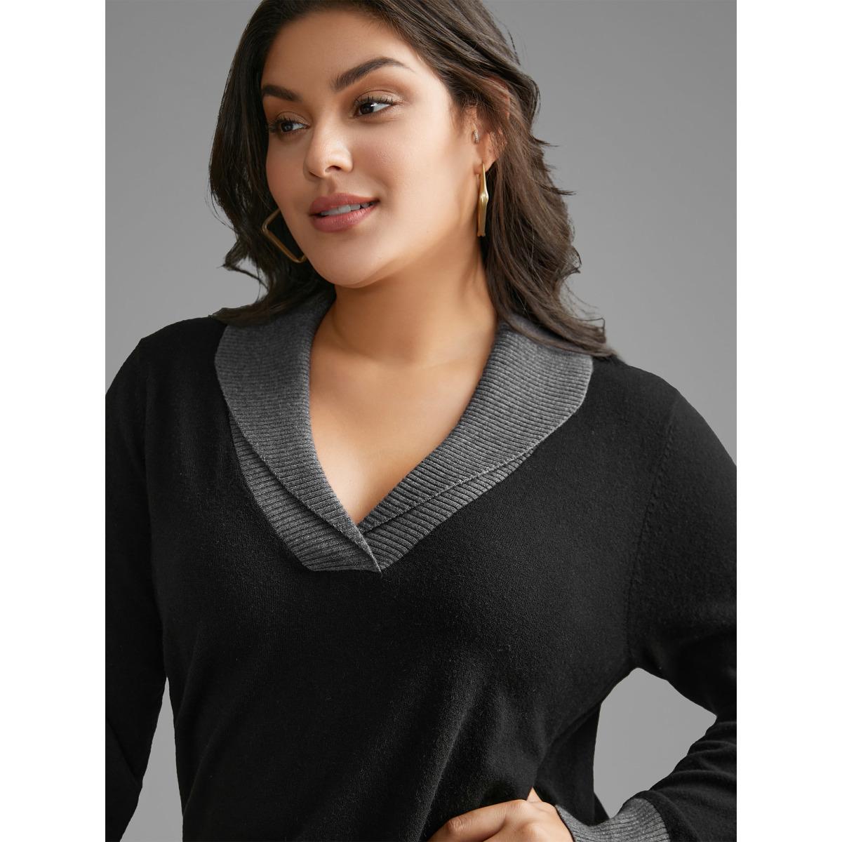 Plus Size Contrast Overlap Collar Button Detail Pullover Black Women Casual Loose Long Sleeve Overlap Collar Everyday Pullovers BloomChic 12/L Product Image