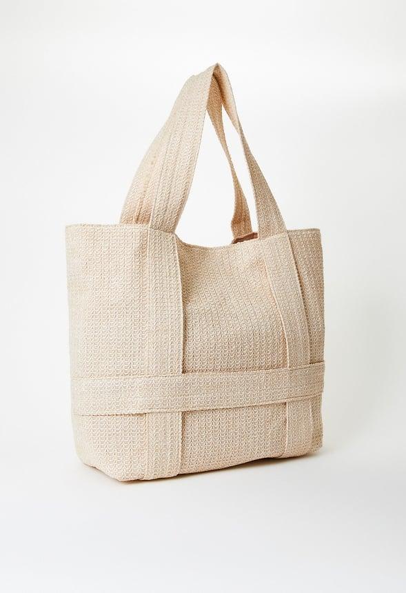 Traveling Raffia Bag Product Image