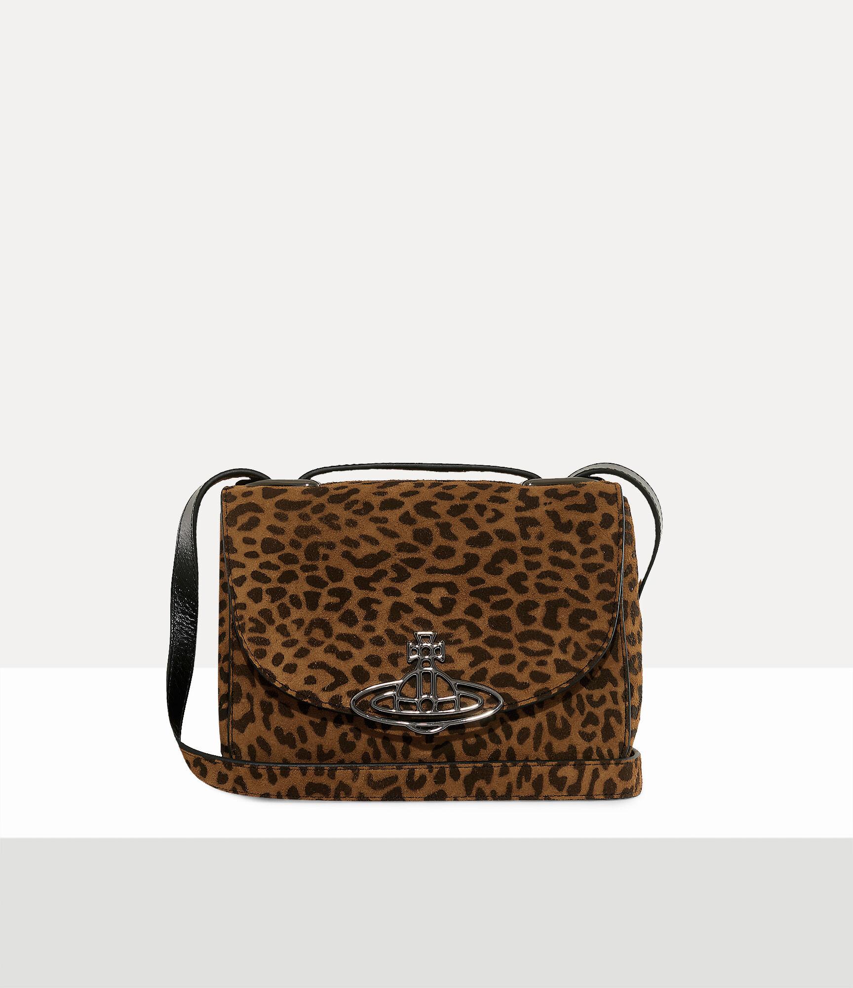 Linda Crossbody Product Image