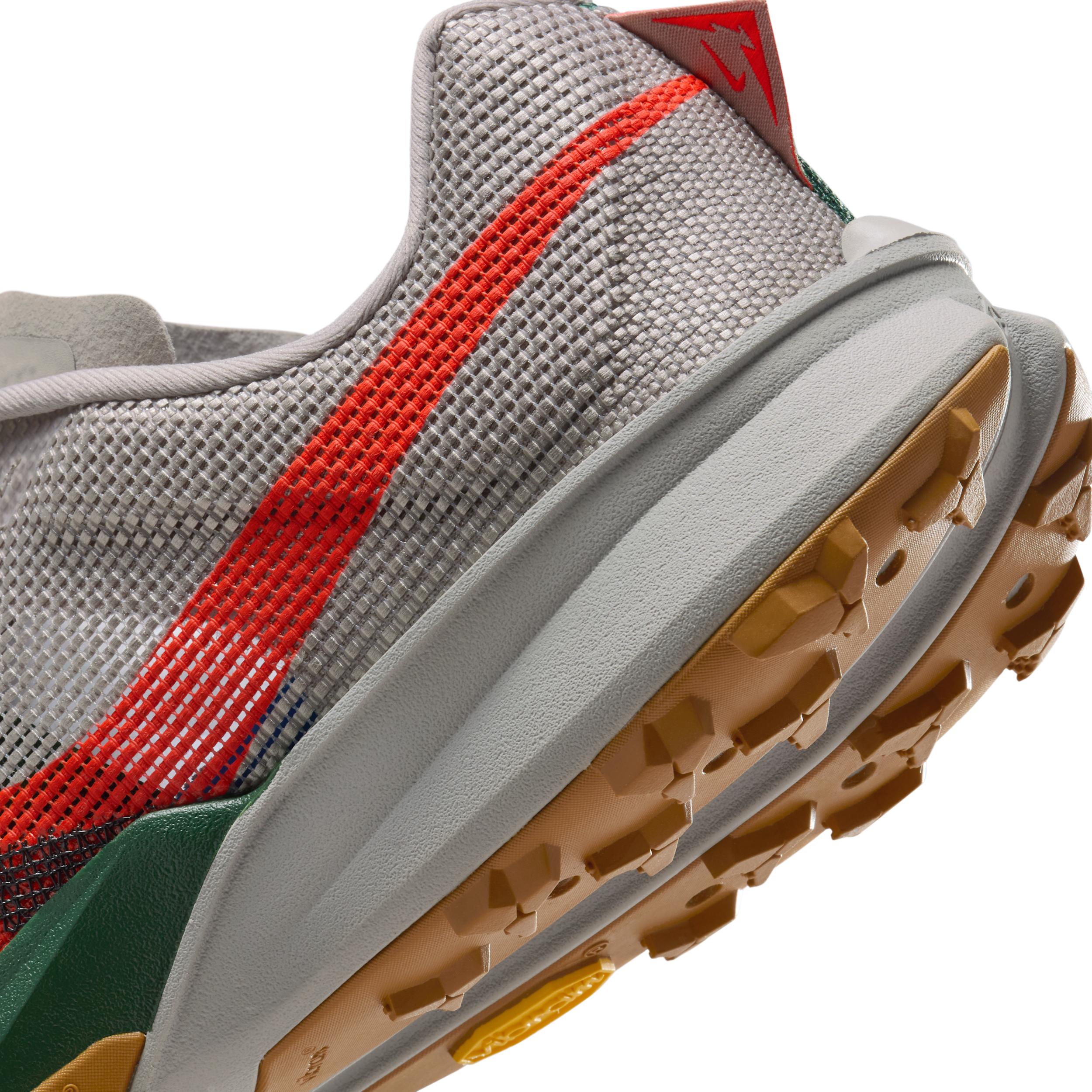 Nike Mens Kiger 10 Trail Running Shoes | FV3929-800 Product Image