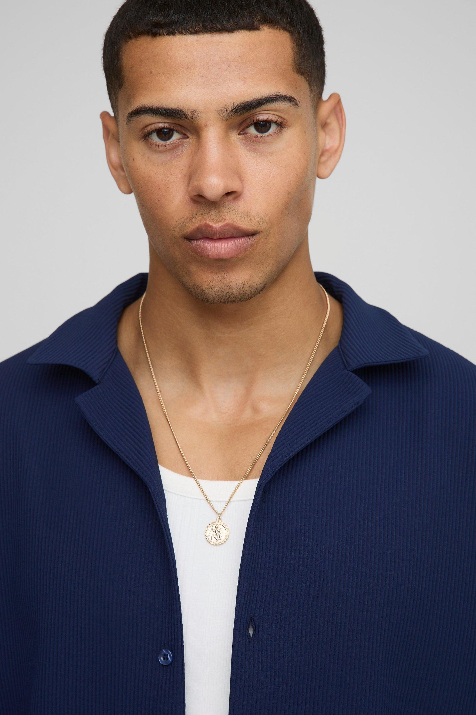 Short Sleeve Revere Oversized Fit Pleated Shirt | boohooMAN USA Product Image