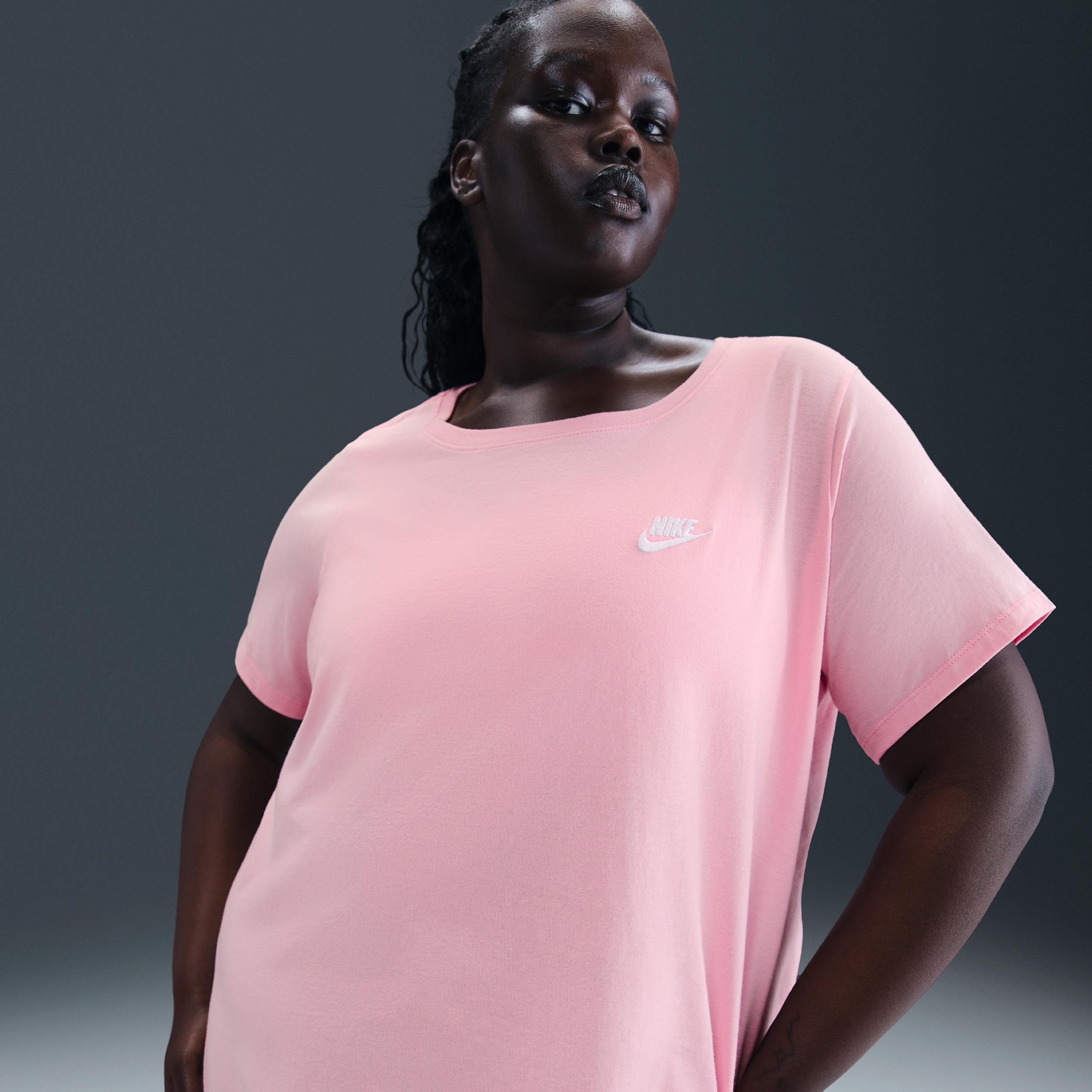 Nike Sportswear Club Essentials Women's T-Shirt (Plus Size) Product Image