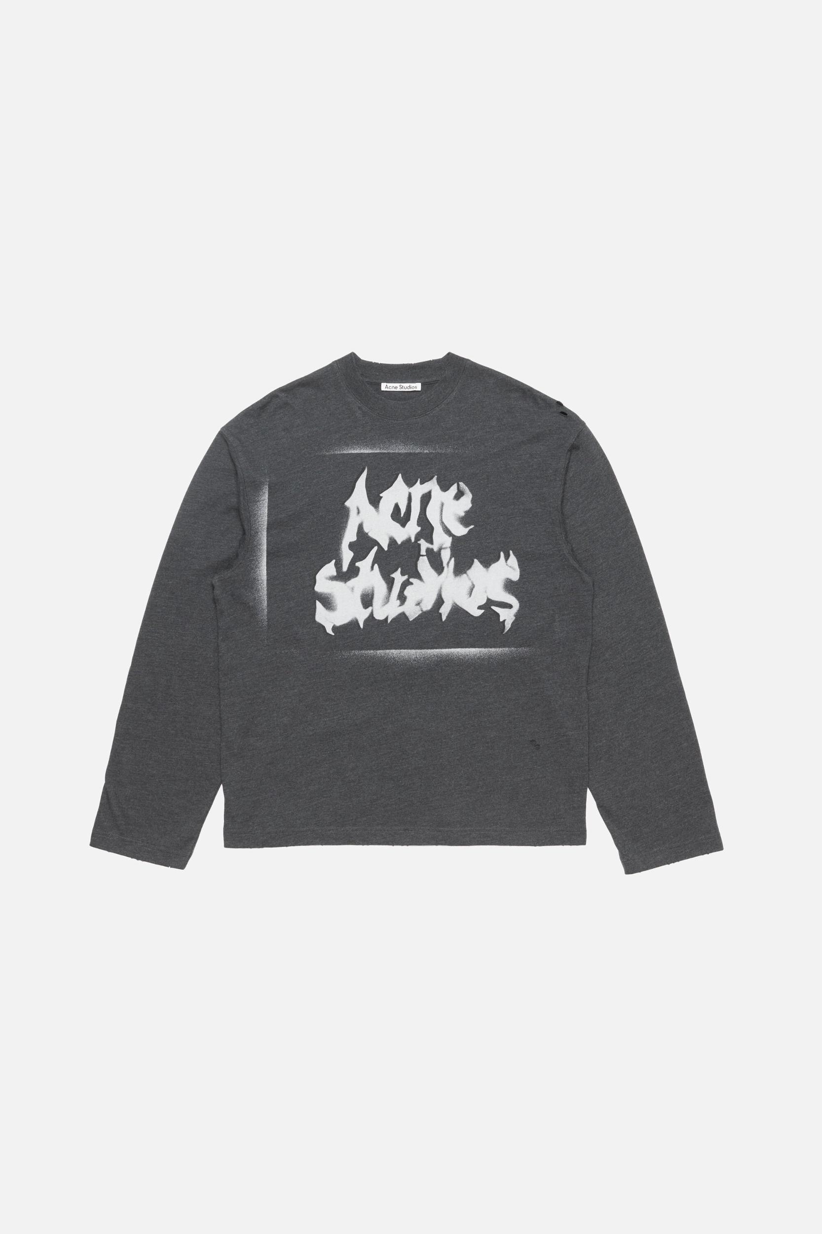 Gothic logo t-shirt Product Image