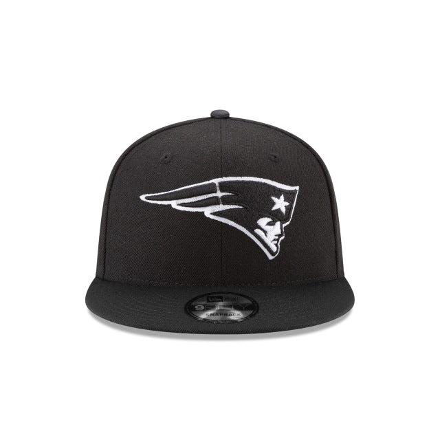 Carolina Panthers Black On Black 59FIFTY Fitted Hat Male Product Image