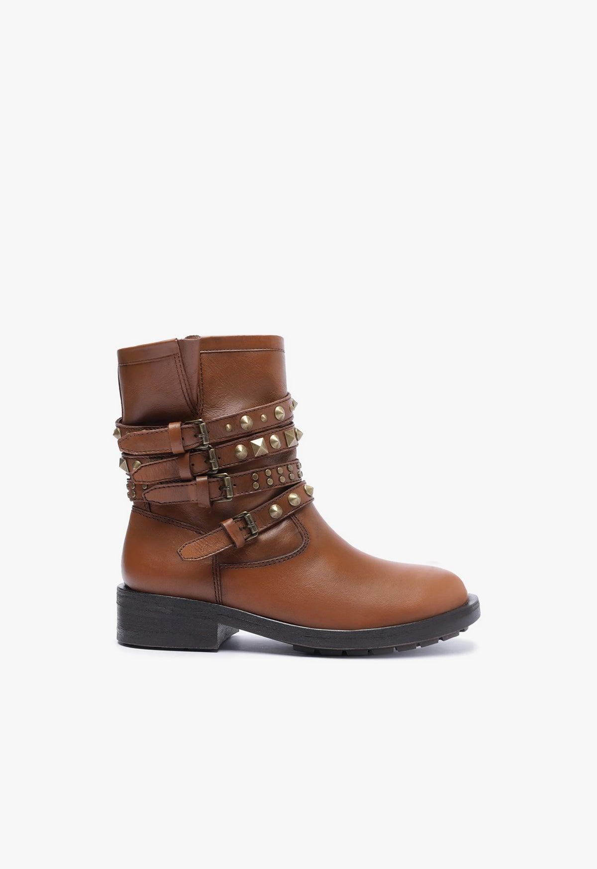 Luizia Graxo Leather Bootie Product Image