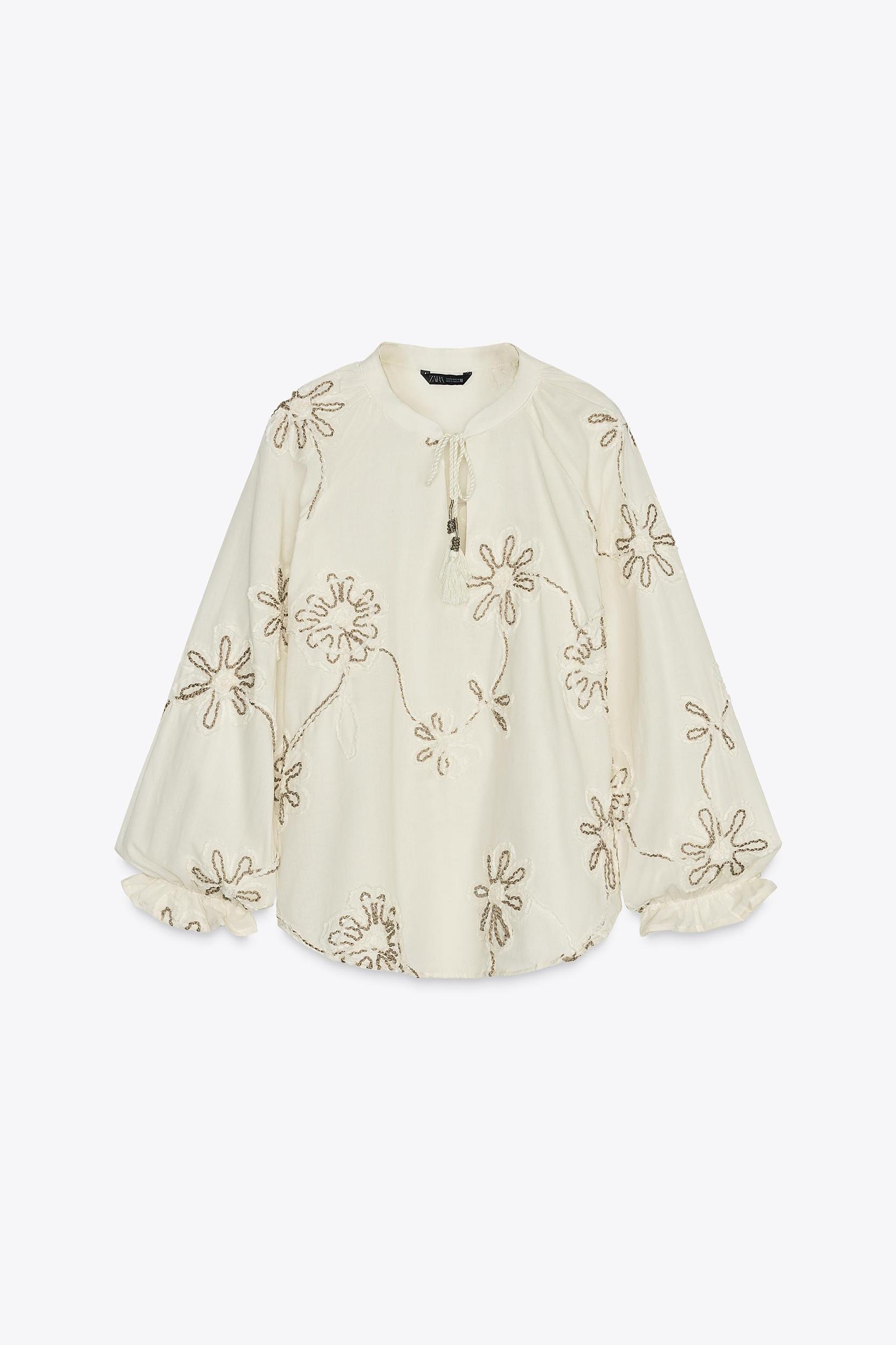 FLORAL EMBROIDERED BLOUSE Product Image