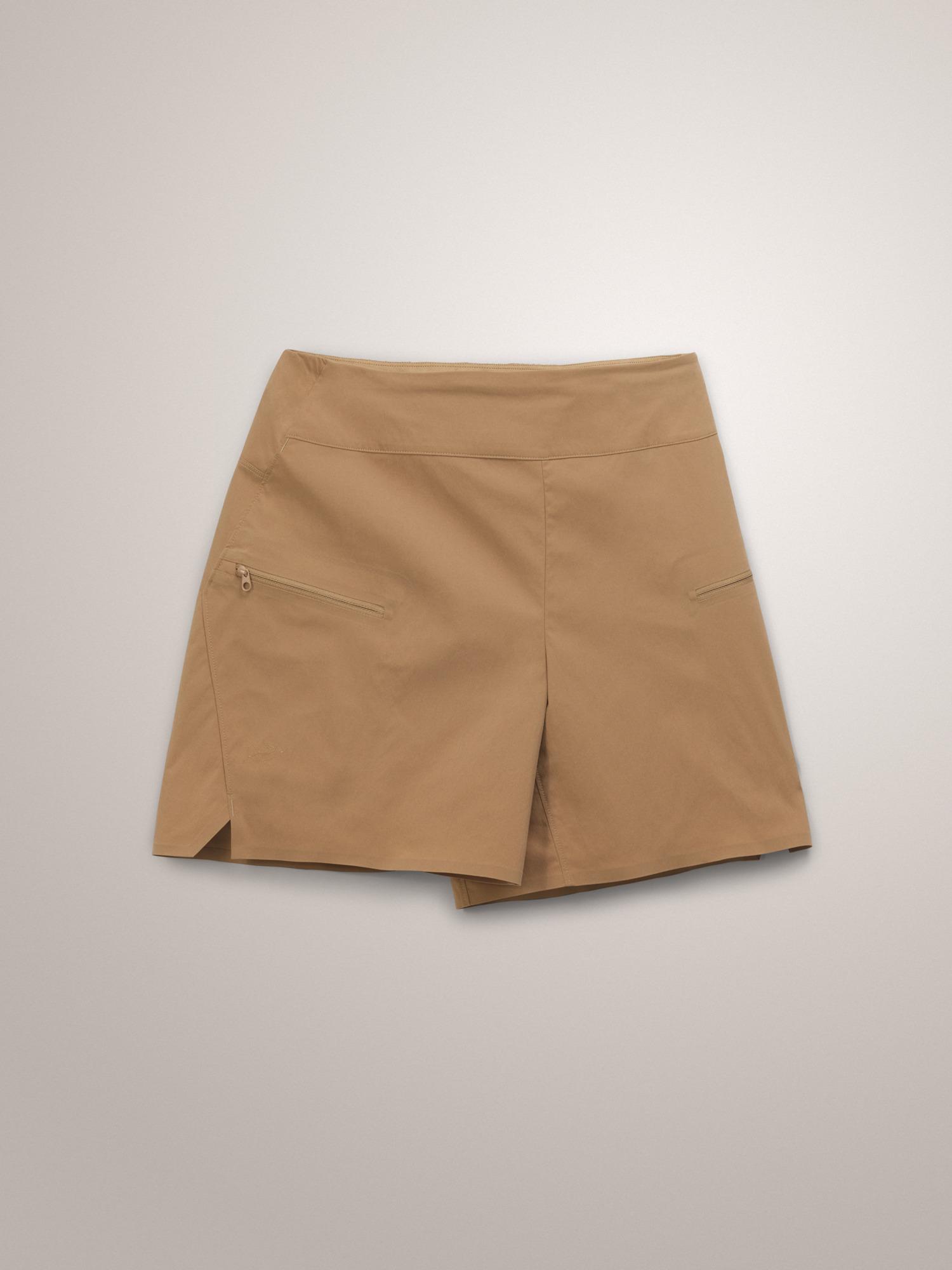 Aestas Short 5.5" Women's Product Image