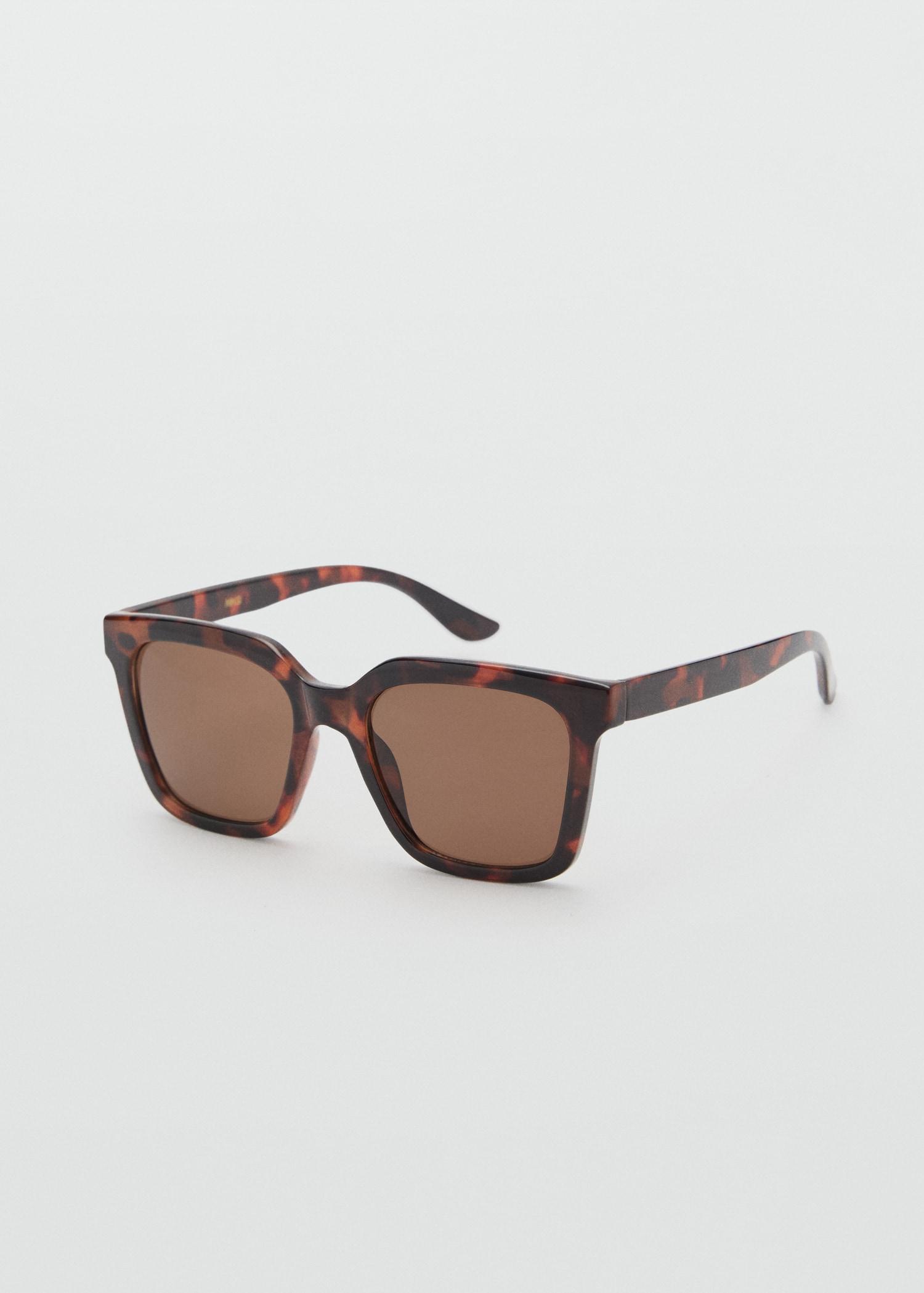 Squared frame sunglasses - Women | MANGO USA Product Image