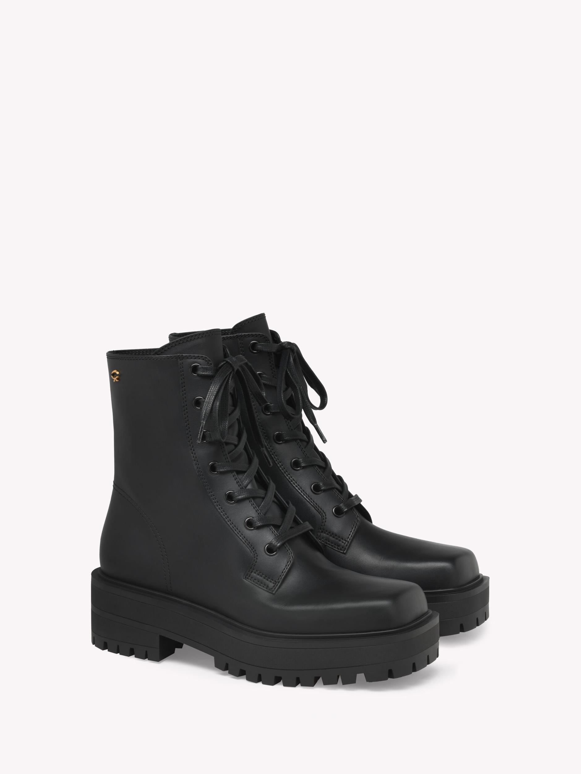 TURNER Gianvito Rossi Product Image