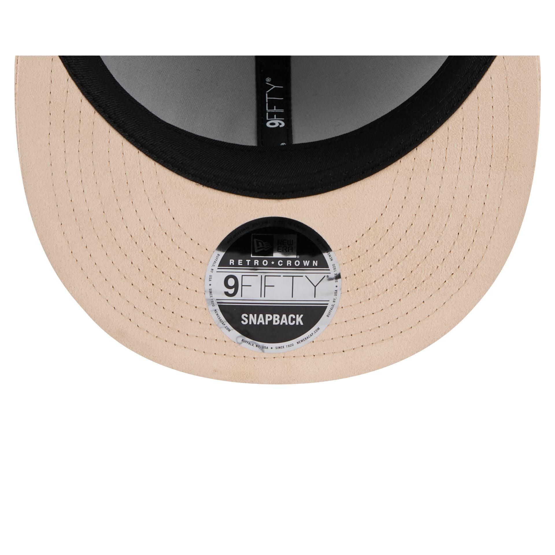 Montreal Expos Stone Suede Retro Crown 9FIFTY Snapback Hat Male Product Image