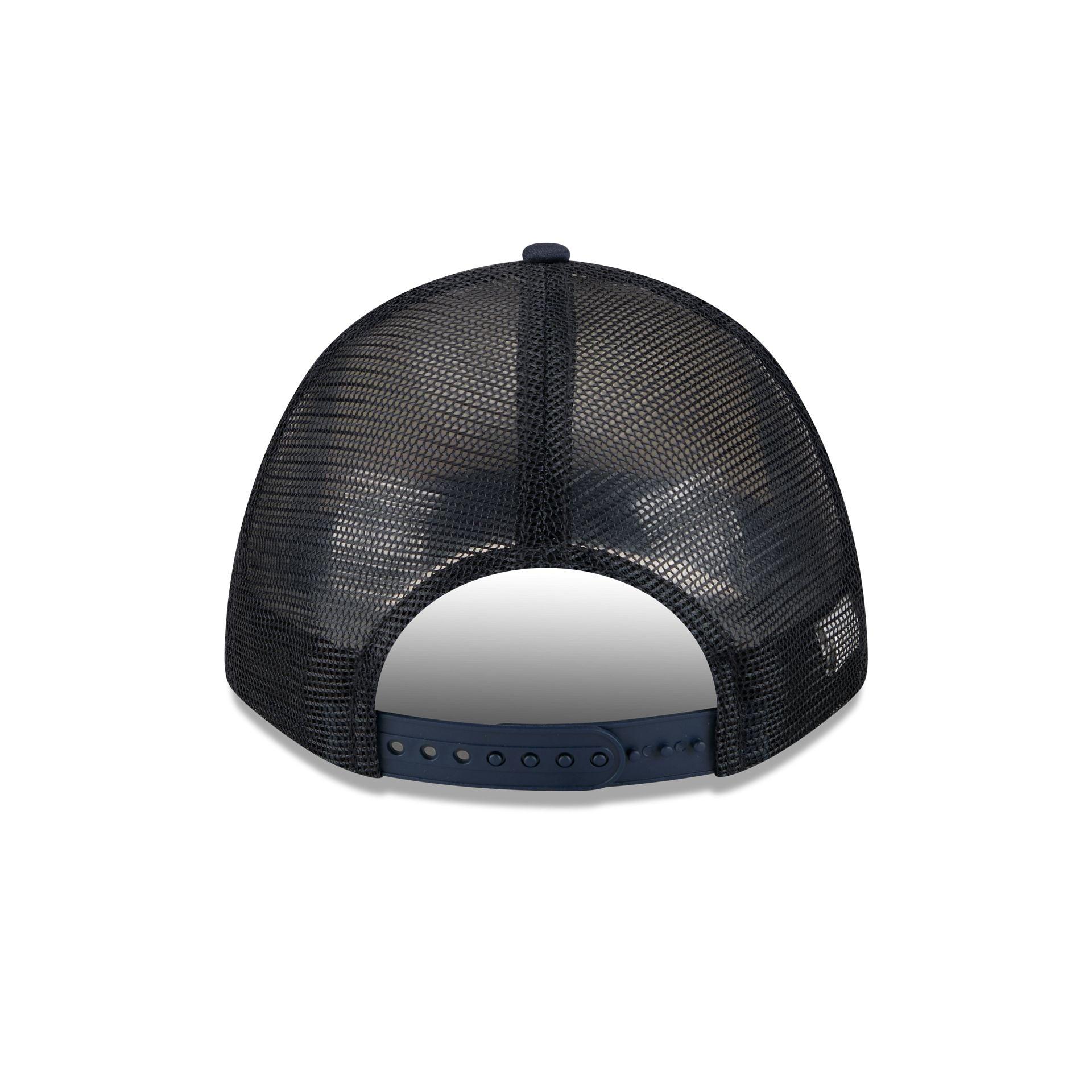 Atlanta Braves Speedway Classic Fan Pack 9FORTY M-Crown A-Frame Trucker Male Product Image