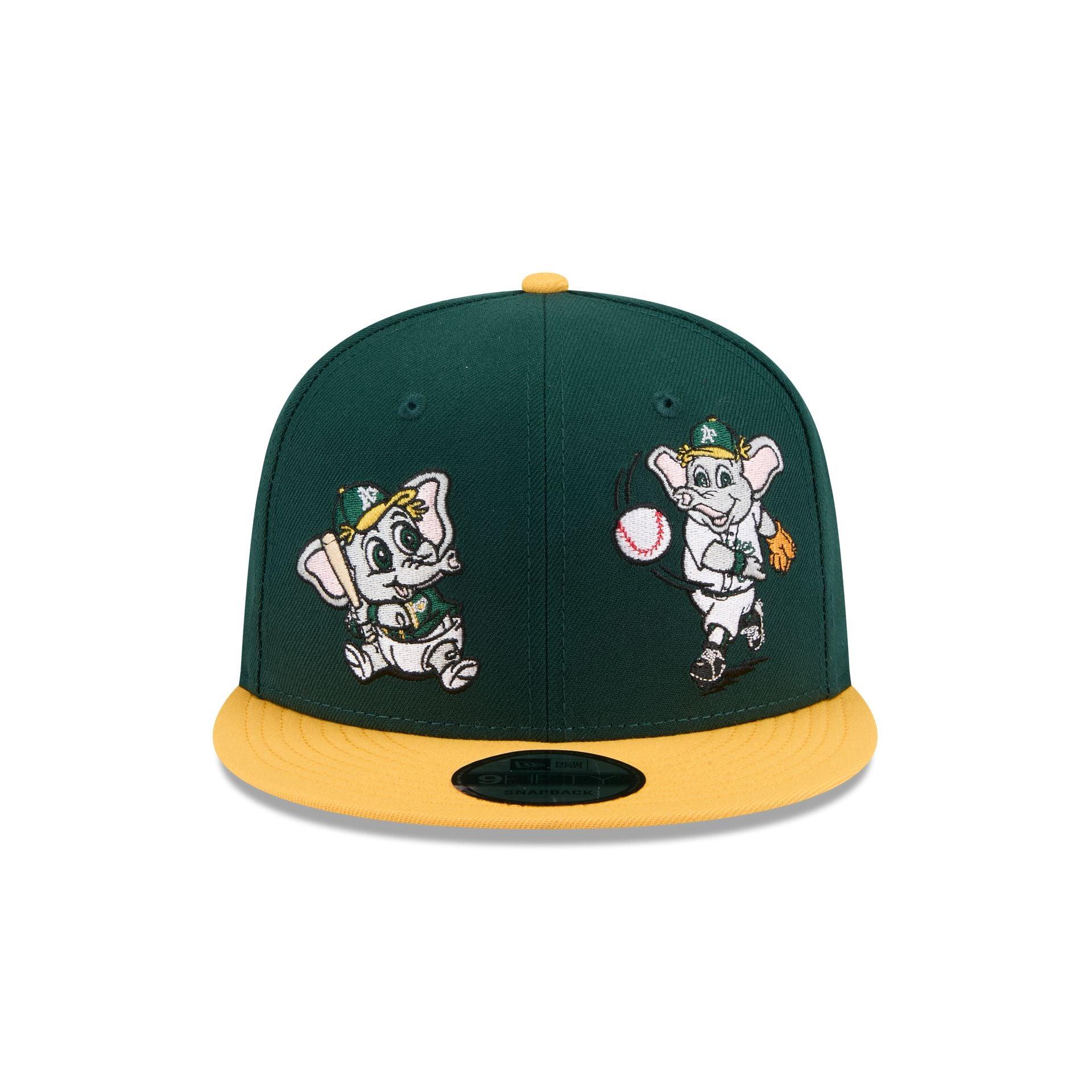 New York Mets Metallic Gold Logo 59FIFTY Fitted Hat Male Product Image