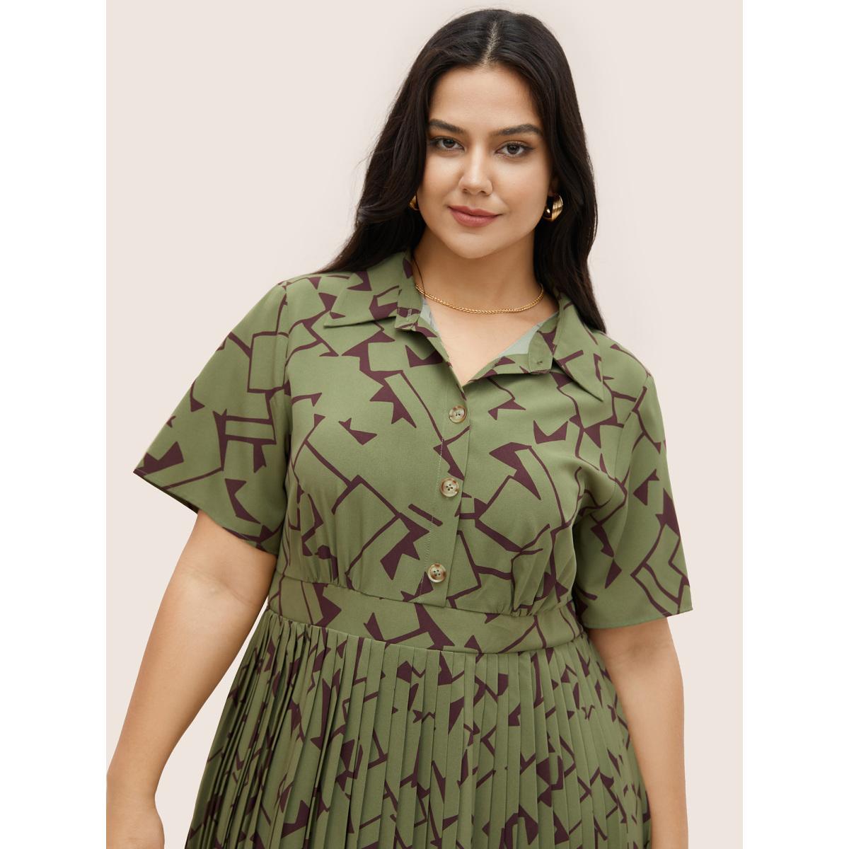 Plus Size Shirt Collar Geometric Button Up Pleated Dress Moss Women At the Office Pleated Shirt collar Short sleeve Curvy Midi Dress BloomChic 26/4X Product Image