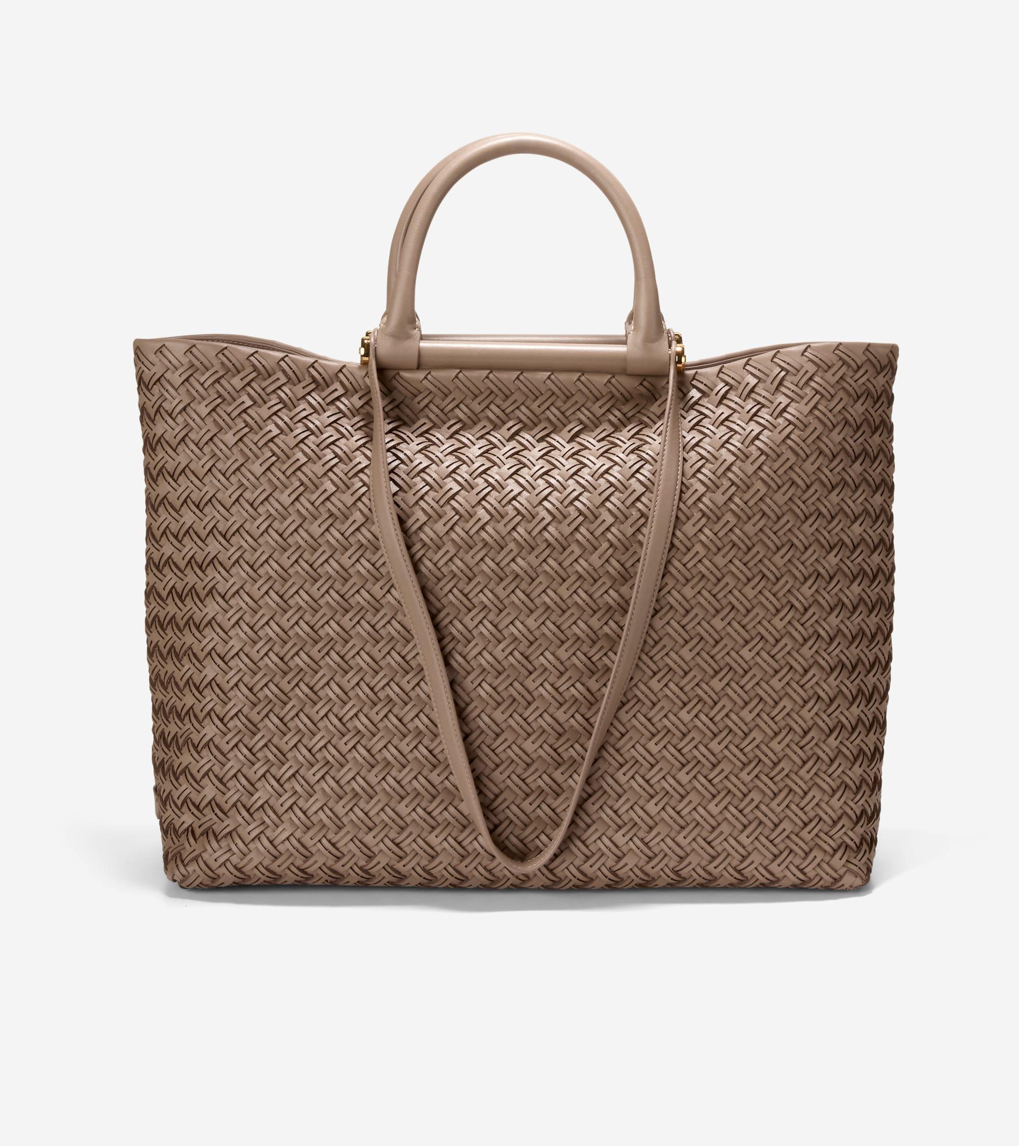 Essential Pouch Product Image