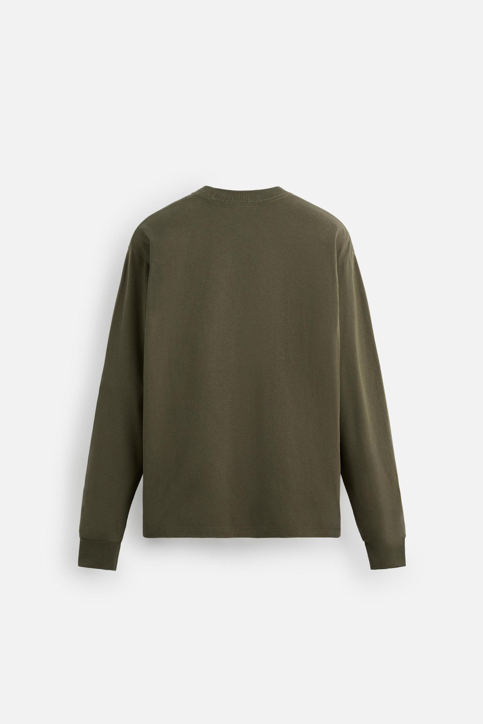 MEDIUM WEIGHT LONG SLEEVE T-SHIRT Product Image
