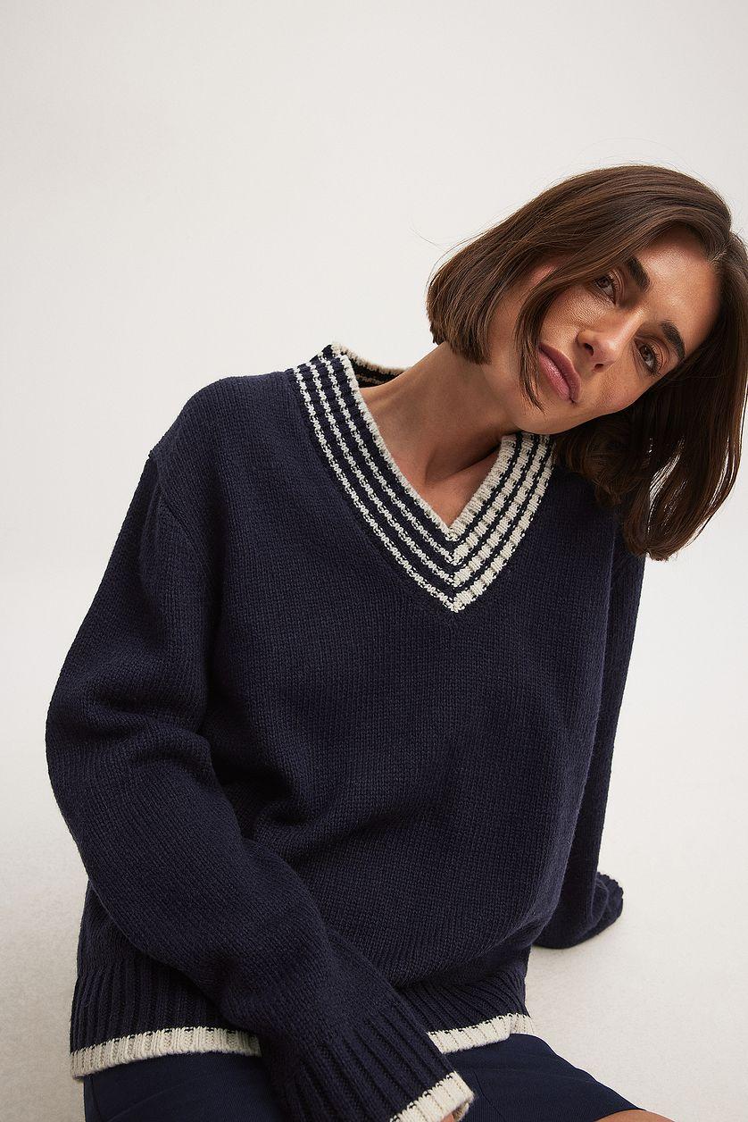 Oversized V-neck Contrast Detail Sweater Product Image