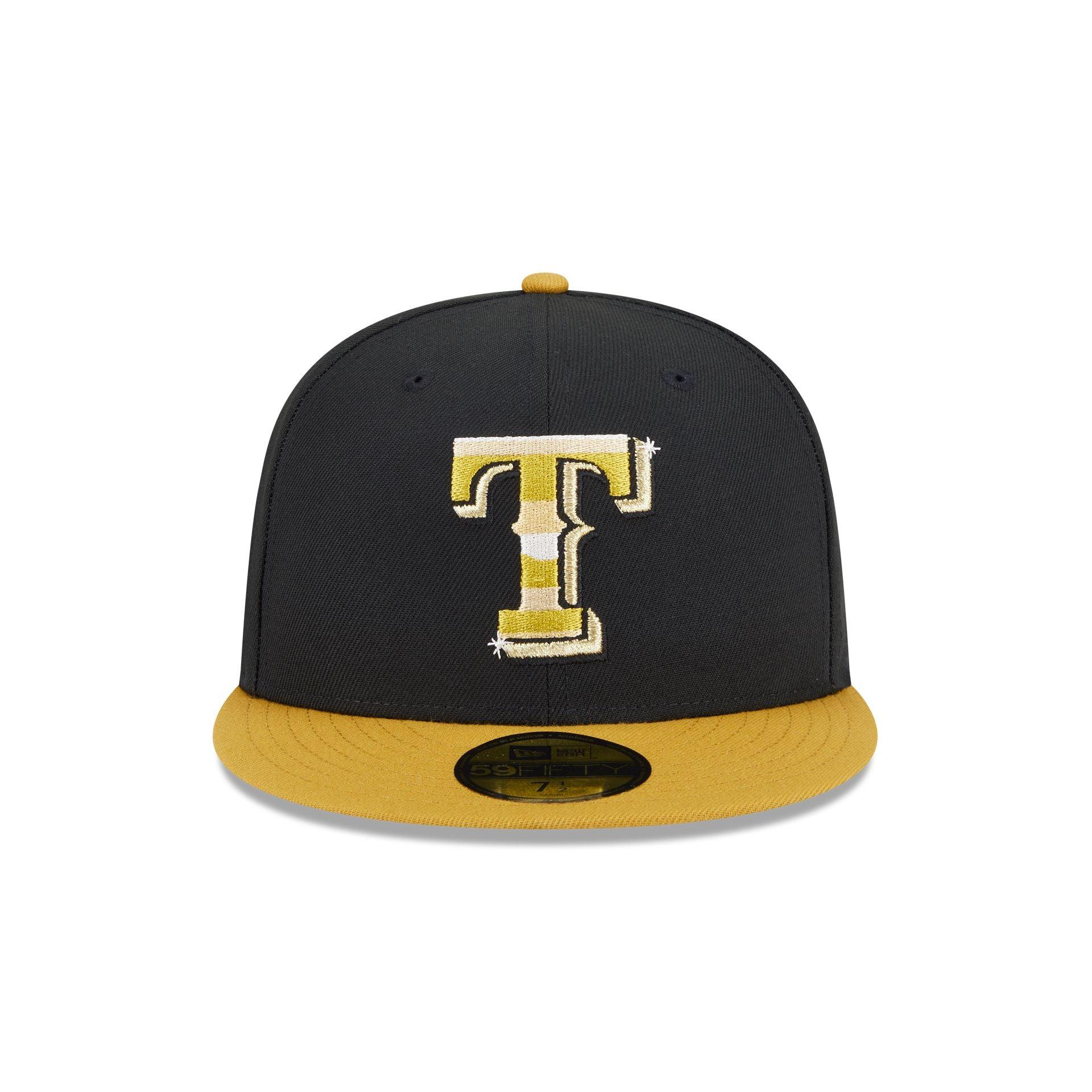 Chicago Bulls Metallic Gold Logo 59FIFTY Fitted Hat Male Product Image